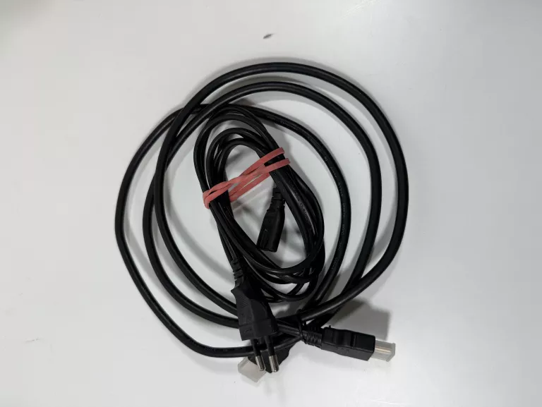 konsola-ps4-500gb-2-pady-okabl-gry-w-zestawie-205998-225574