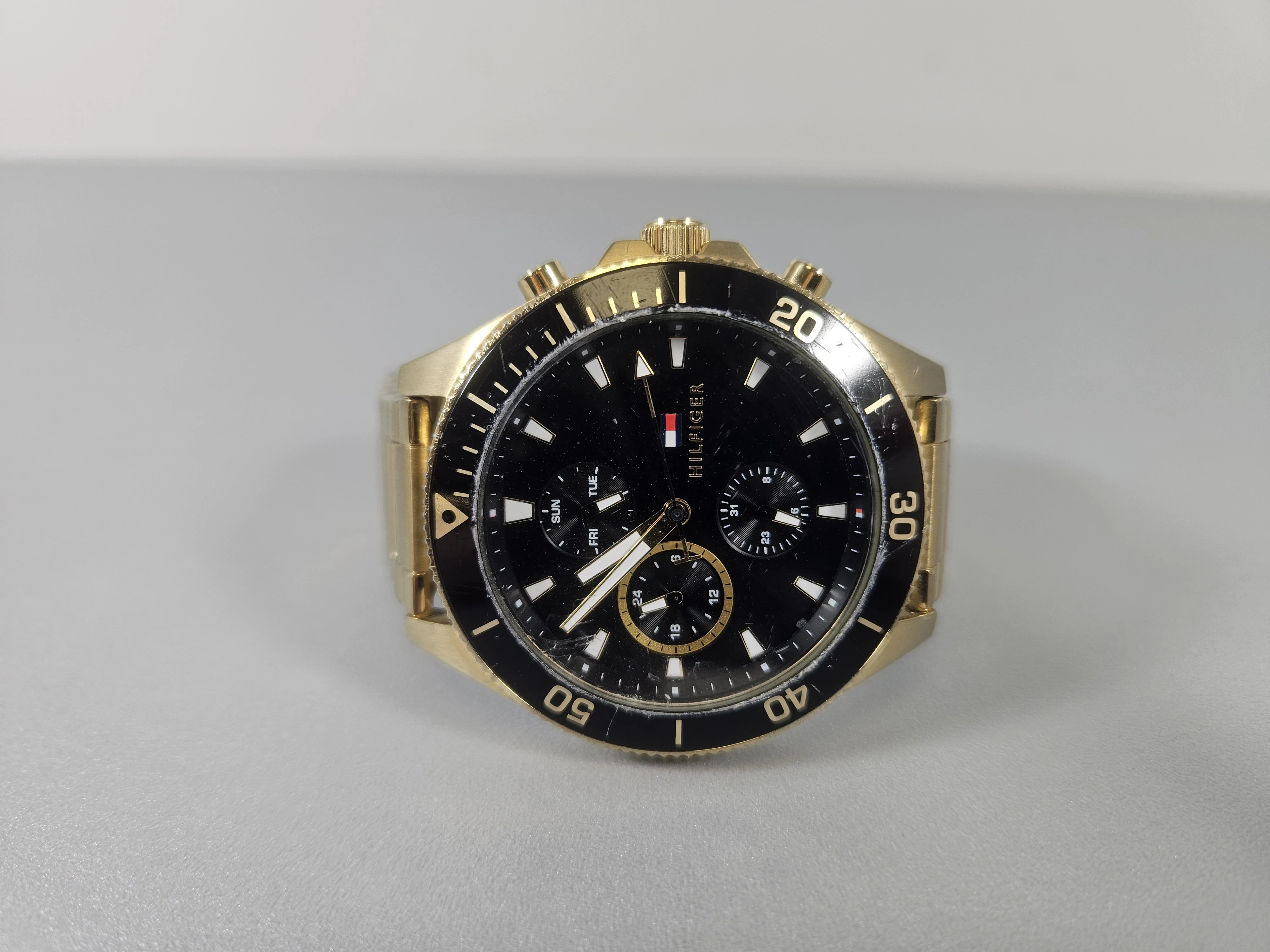 zegarek-tommy-hilfiger-4401963170-zlota-bransoleta-ean-gtin-5904305685892