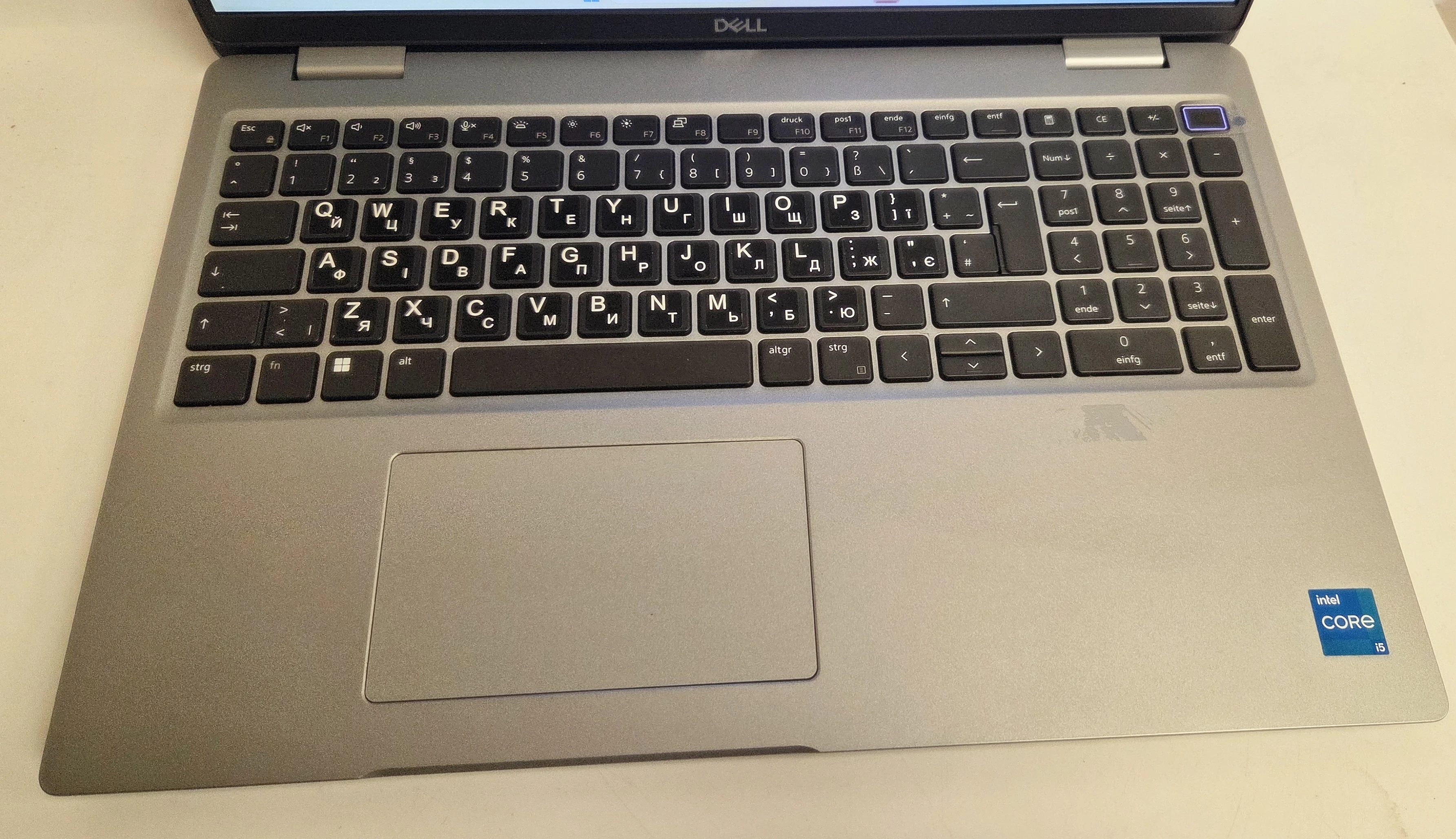 laptop-dell-5520zas-i516500gb-ean-gtin-5397184518657