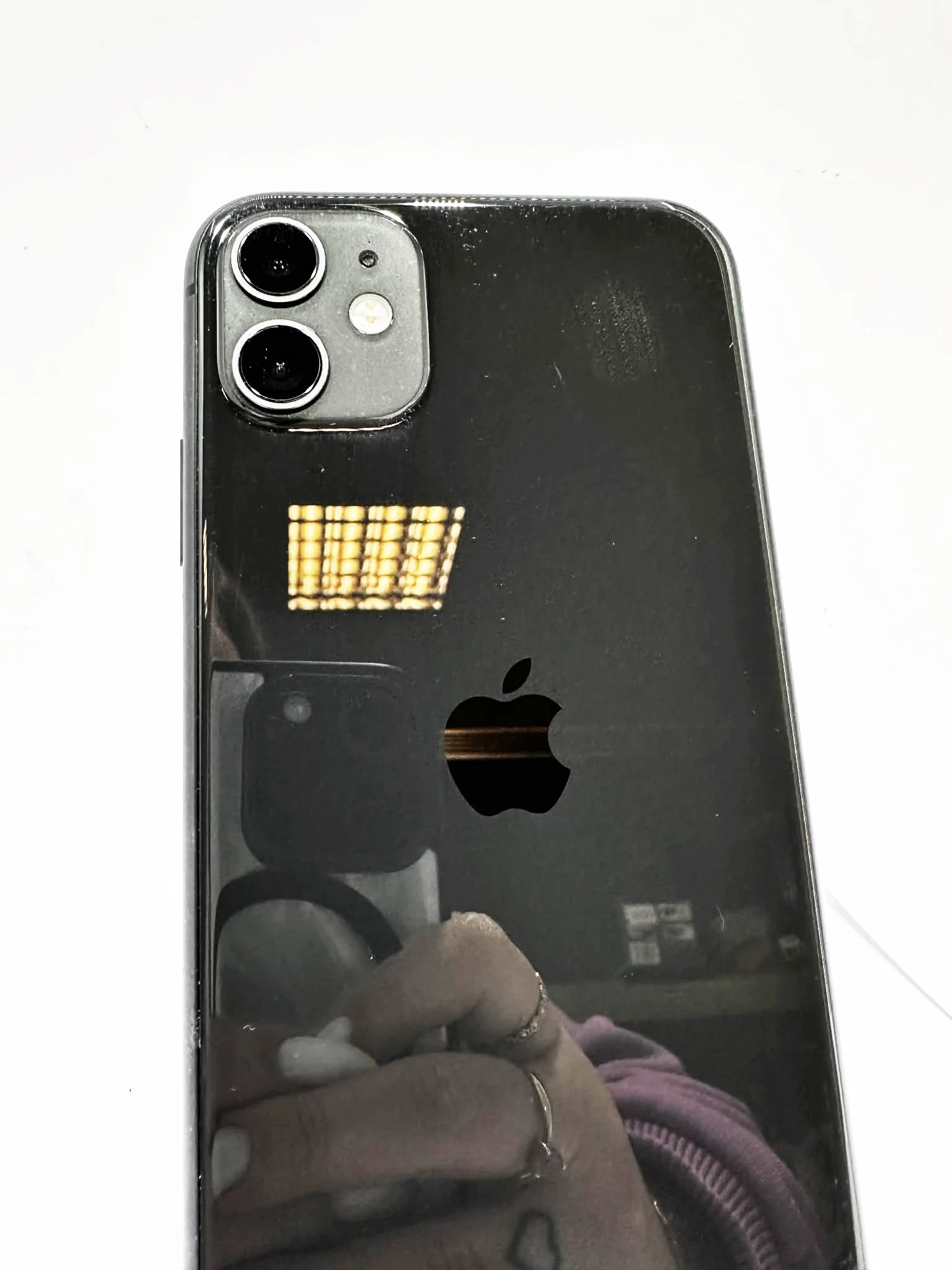 telefon-apple-iphone-11-4gb64gb-73-pudelko-stan-11323-2