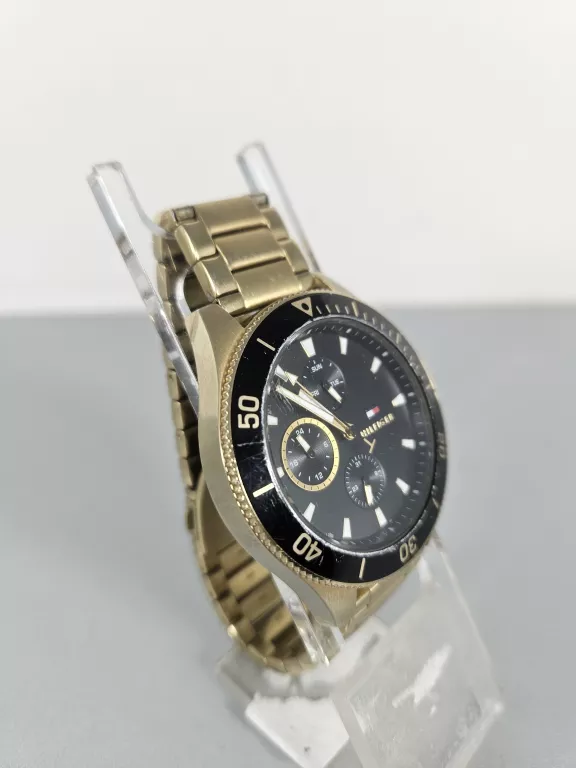 zegarek-tommy-hilfiger-4401963170-zlota-bransoleta-mechanizm-18738-4