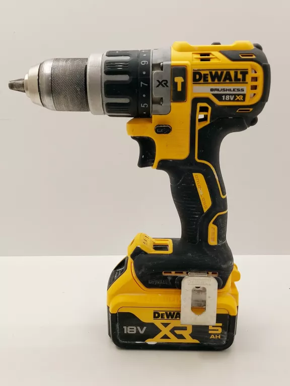 wkretarka-dewalt-dcd796-akumulator-dcb184-5ah-ladowarka-dcb115-ean-gtin-5035048616376