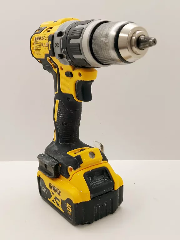 wkretarka-dewalt-dcd796-akumulator-dcb184-5ah-ladowarka-dcb115-napiecie-v-128551-6