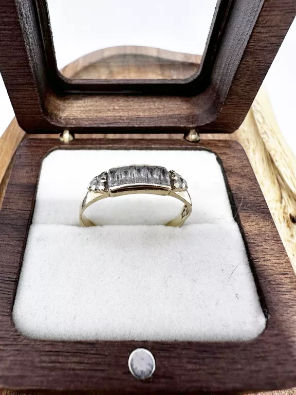 zloty-pierscionek-585-237g-r19-parkowa-8d-lubin