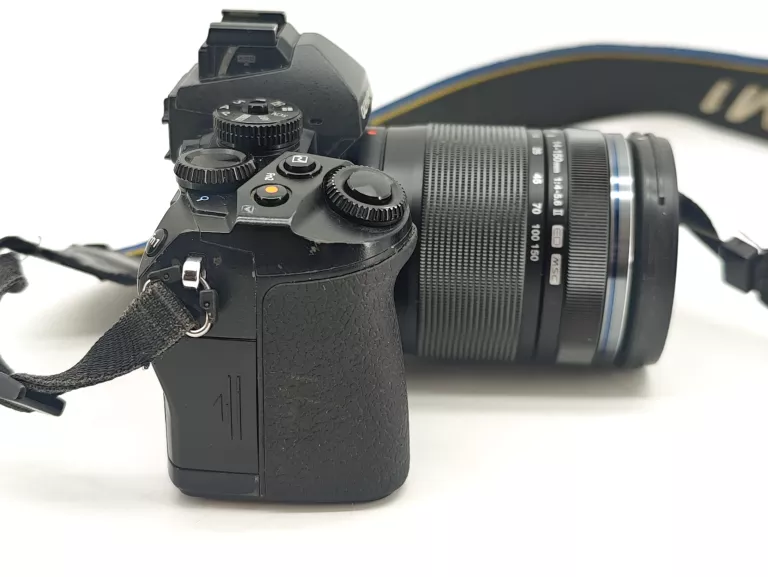 aparat-olympus-om-d-e-m1-zuiko-14-150mm-4-56-ii-stan-11323-2