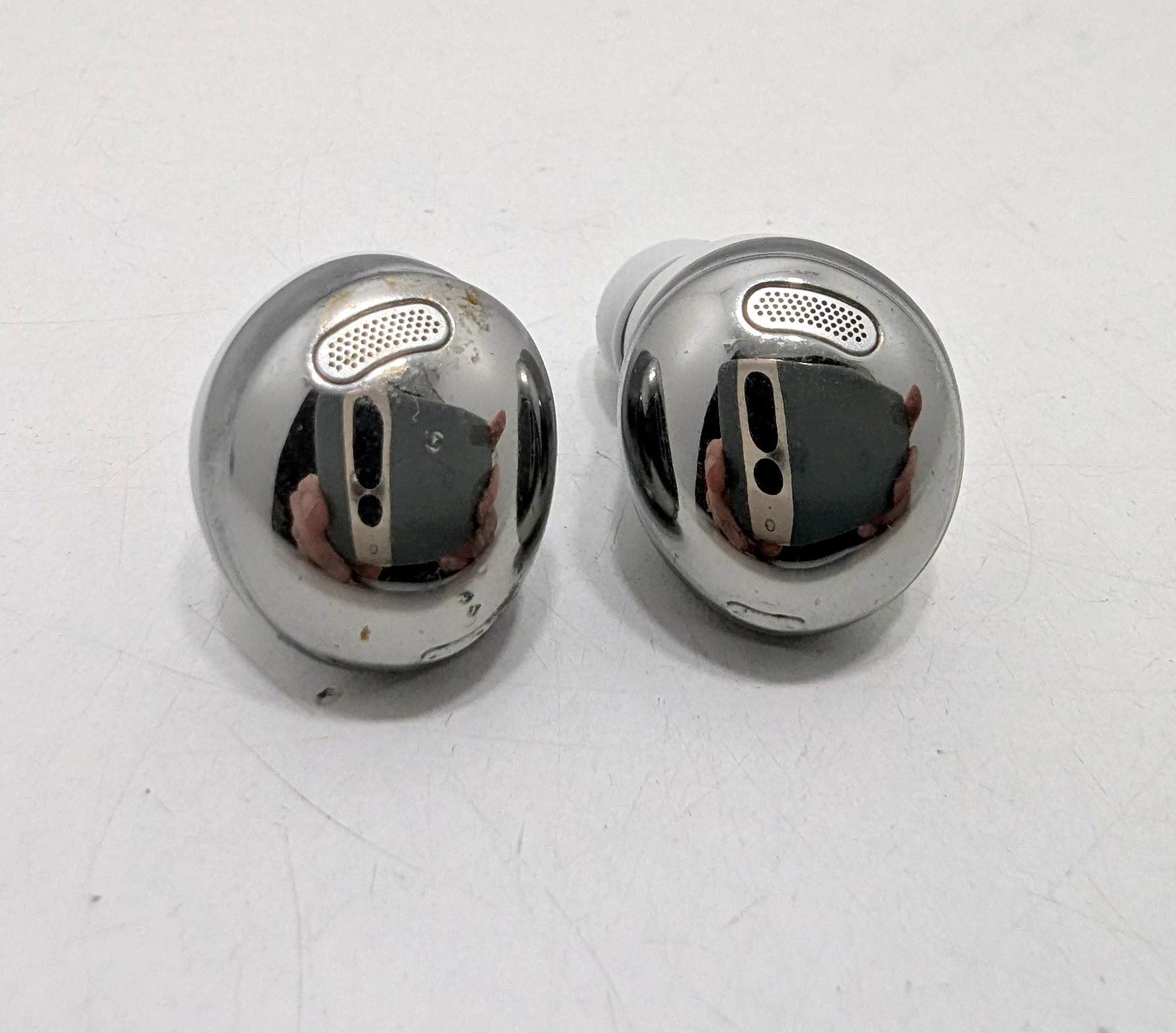 samsung-galaxy-buds-pro-sm-r190-stan-11323-2