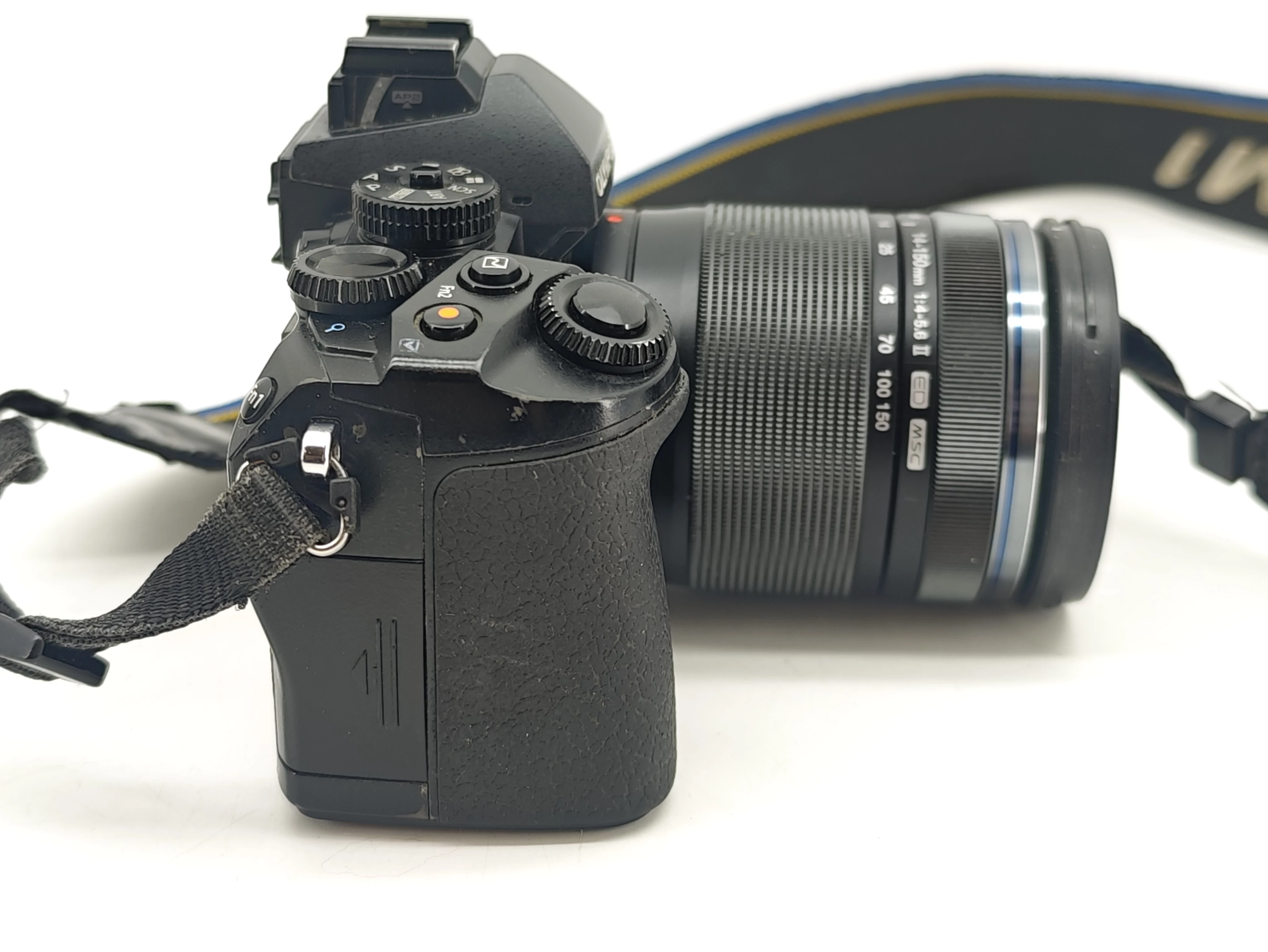 aparat-olympus-om-d-e-m1-zuiko-14-150mm-4-56-ii-stan-11323-2