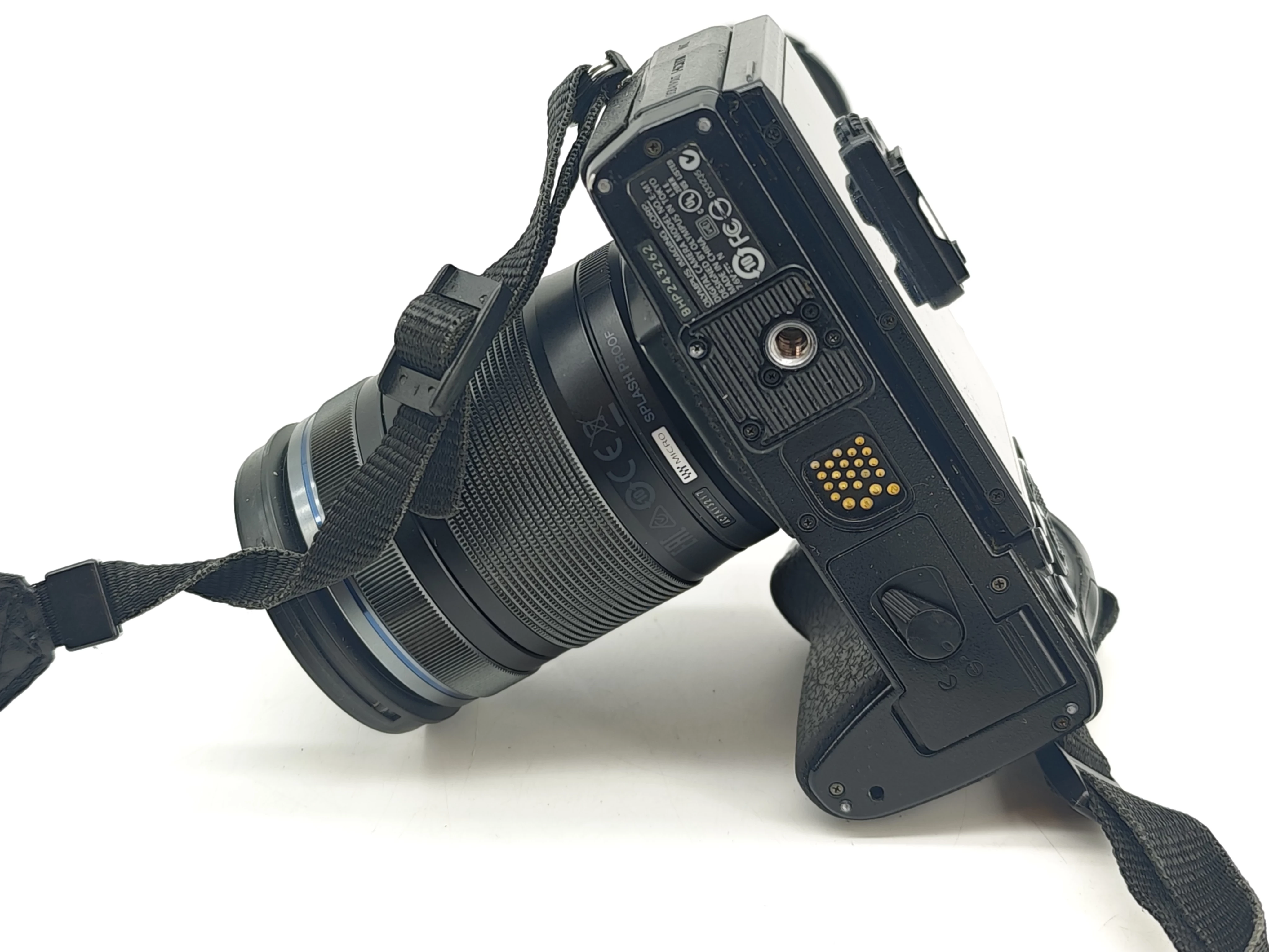 aparat-olympus-om-d-e-m1-zuiko-14-150mm-4-56-ii-marka-248811-1953111