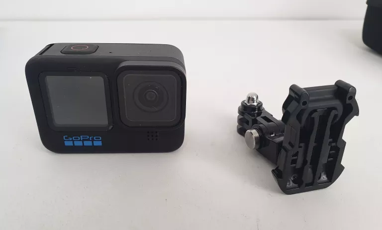 kamera-go-pro-hero-10-black-komplet-stan-11323-2