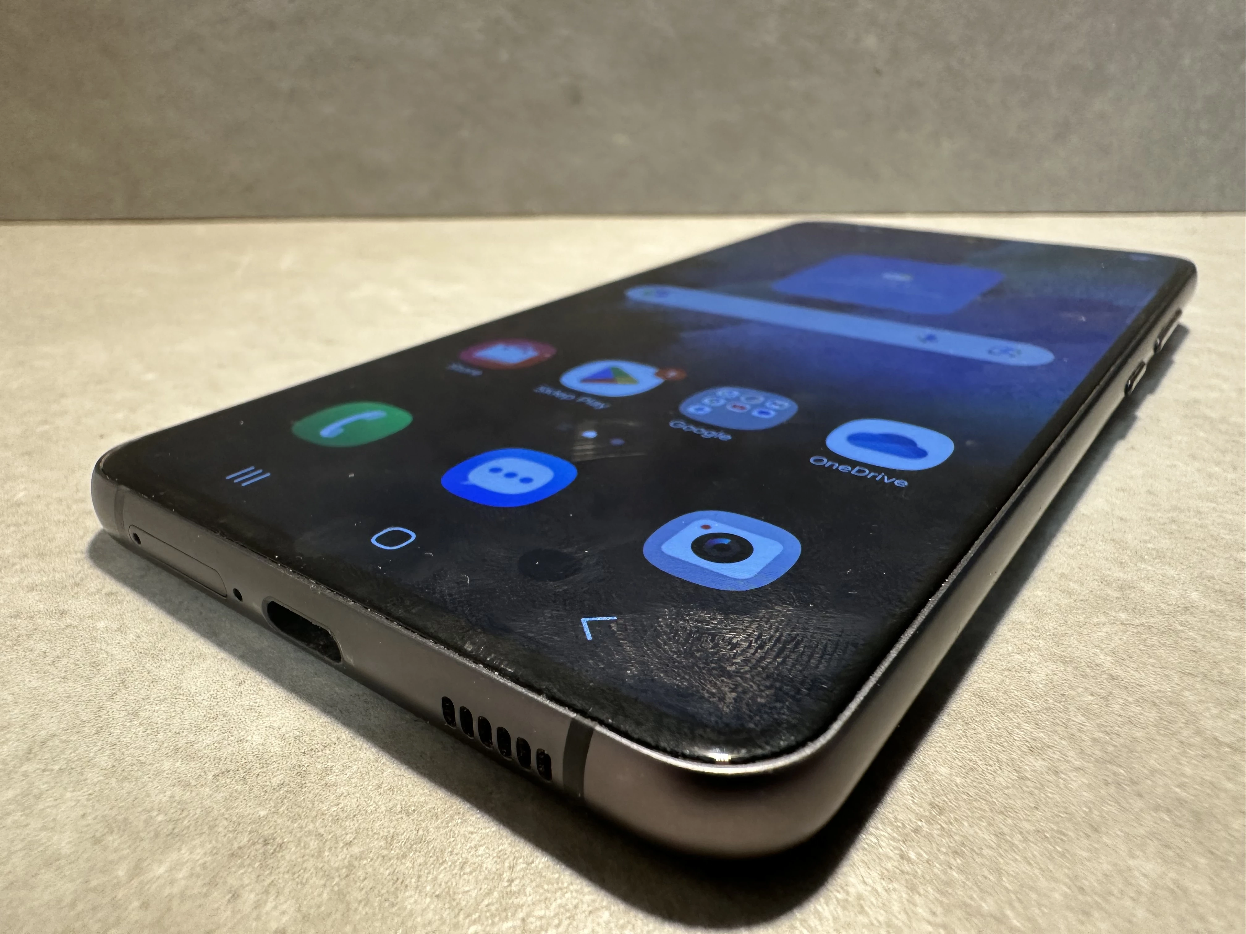 telefon-samsung-galaxy-s21-fe-5g-6128gb-pudelko-kod-producenta-sm-g990bzafeue