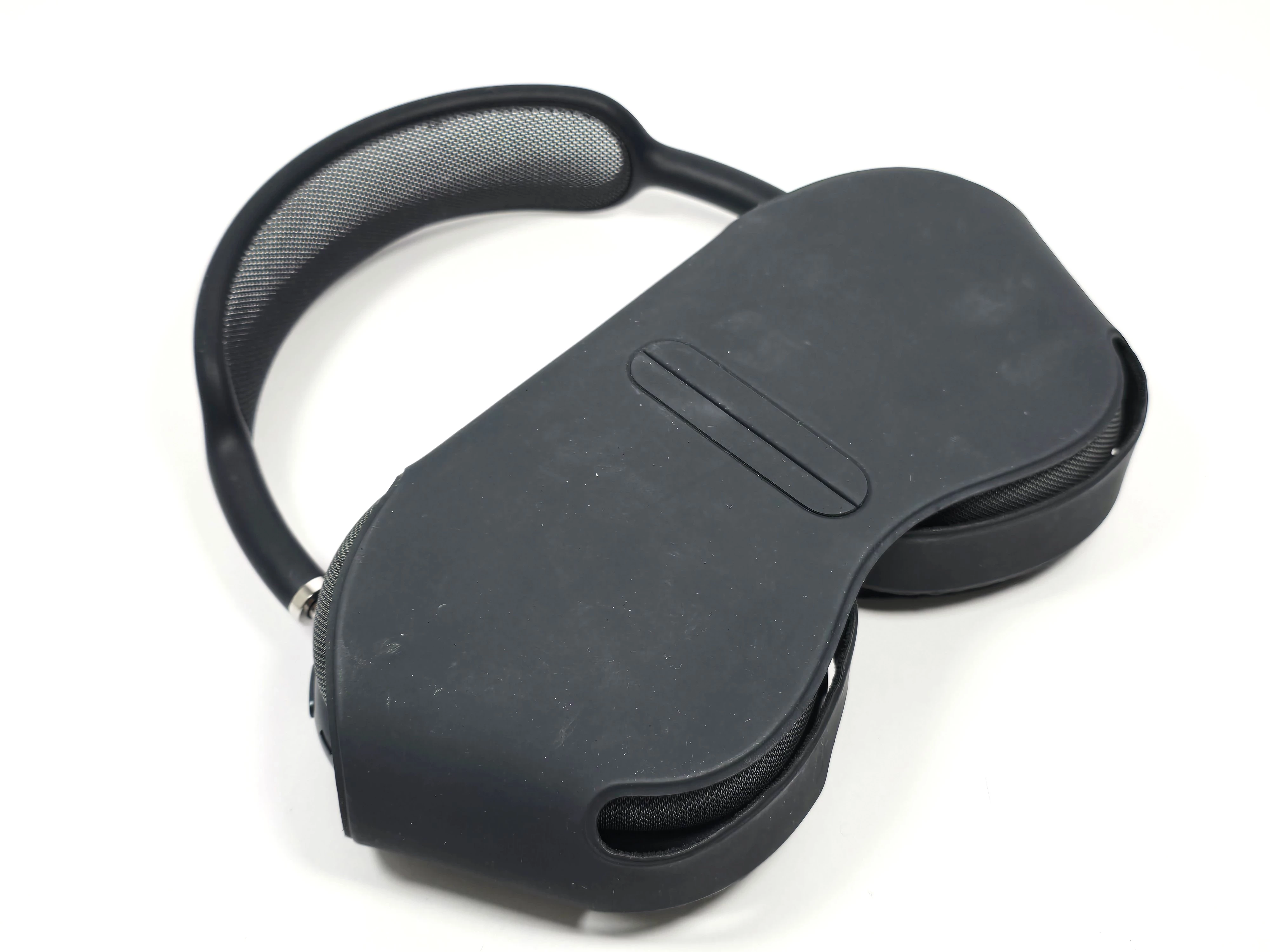 sluchawki-bezprzewodowe-nauszne-apple-airpods-max-waga-produktu-38620