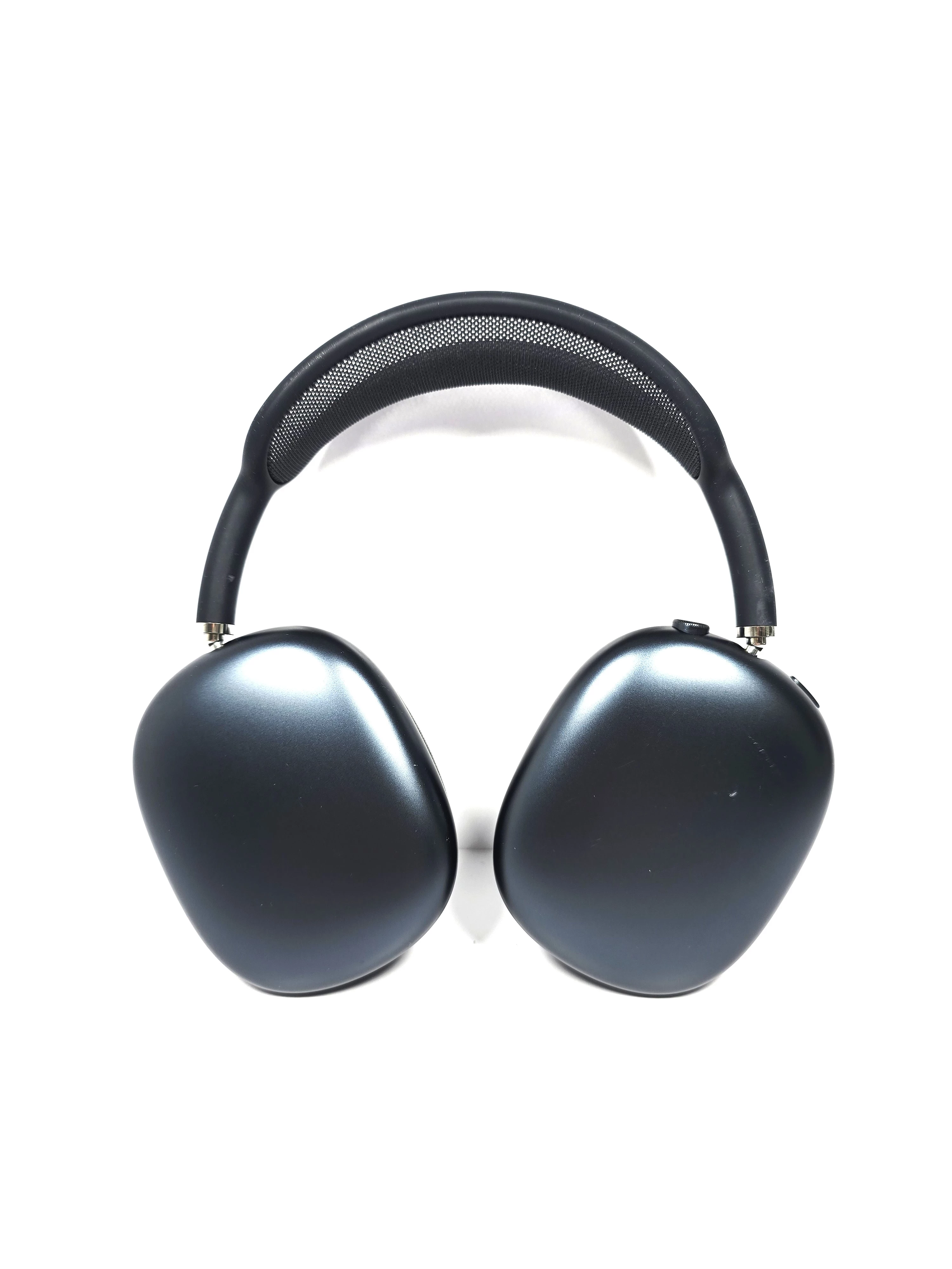 sluchawki-bezprzewodowe-nauszne-apple-airpods-max-osiedle-pod-lipami-poznan