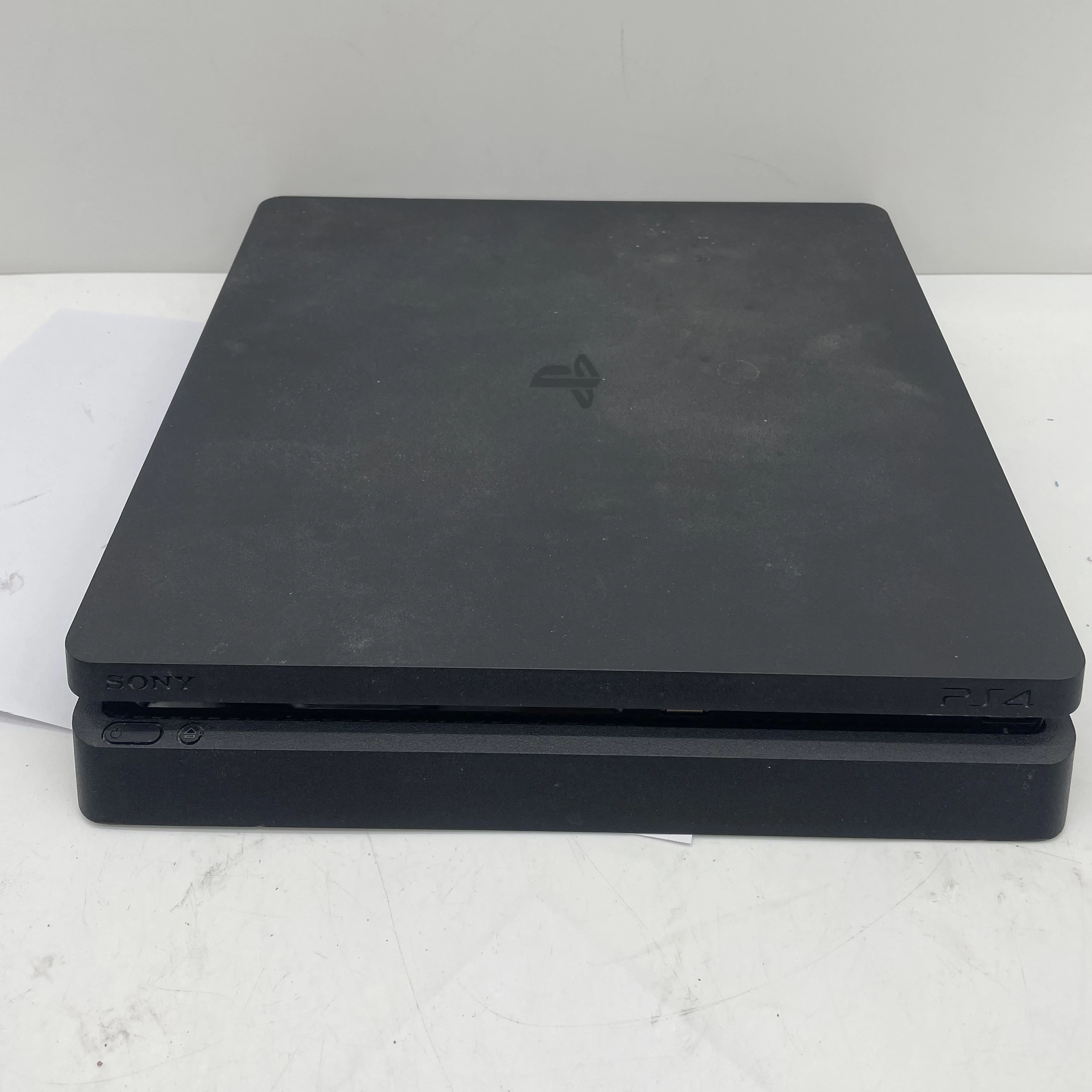 konsola-sony-playstation-4-slim-1-tb-czarny-pad-rodzaje-odtwarzanych-nosnikow-205982-1
