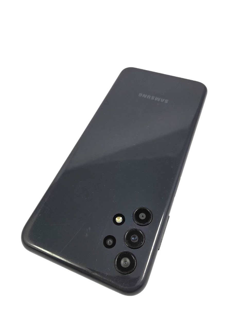 telefon-samsung-galaxy-a13-464gb-kod-producenta-sm-a137fzkveue