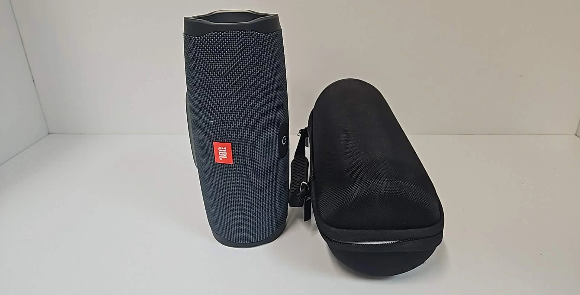 glosnik-mobilny-jbl-charge-essential-2-czarny-bluetoothetui-moc-4000