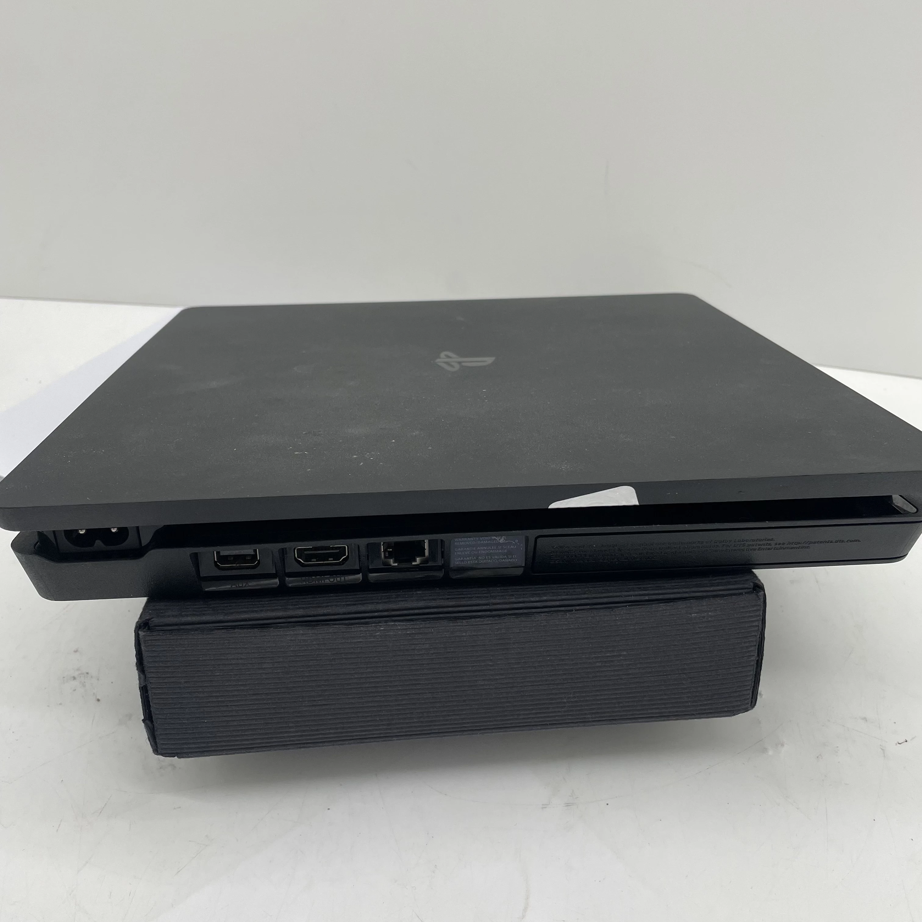 konsola-sony-playstation-4-slim-1-tb-czarny-pad-wersja-130590-2