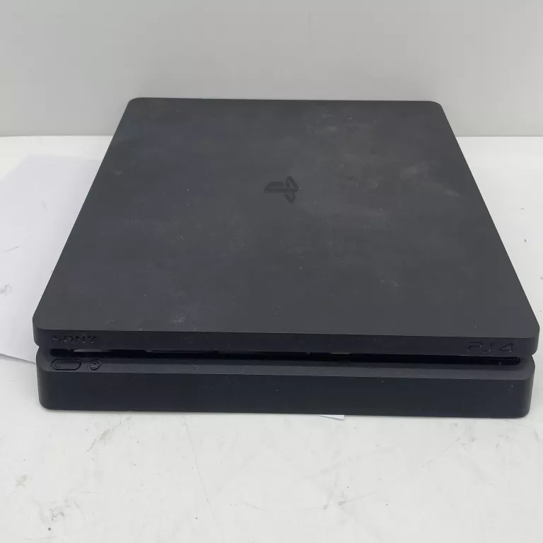 konsola-sony-playstation-4-slim-1-tb-czarny-pad-rodzaje-odtwarzanych-nosnikow-205982-1