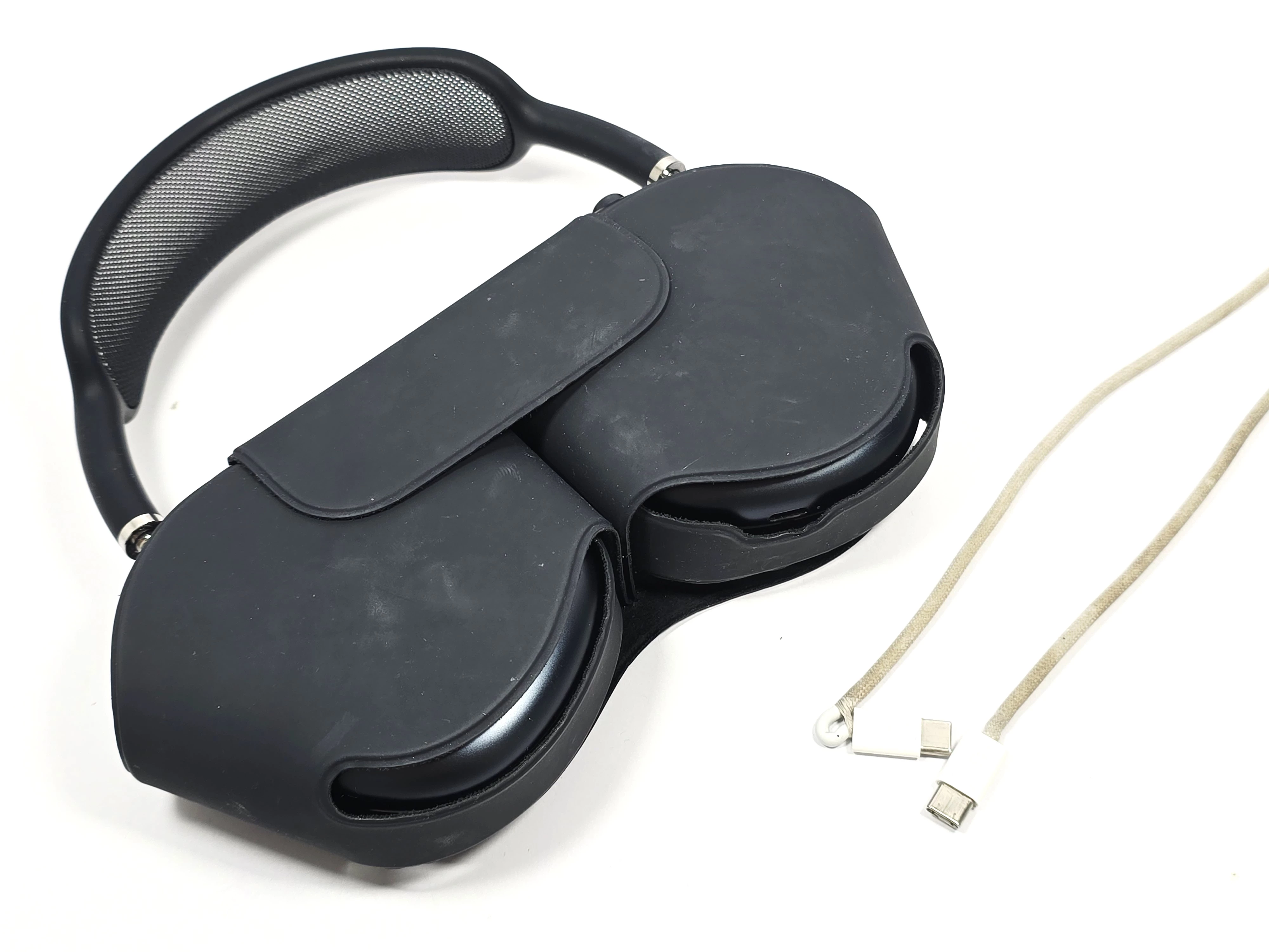 sluchawki-bezprzewodowe-nauszne-apple-airpods-max-waga-produktu-z-opakowaniem-jednostkowym-1566