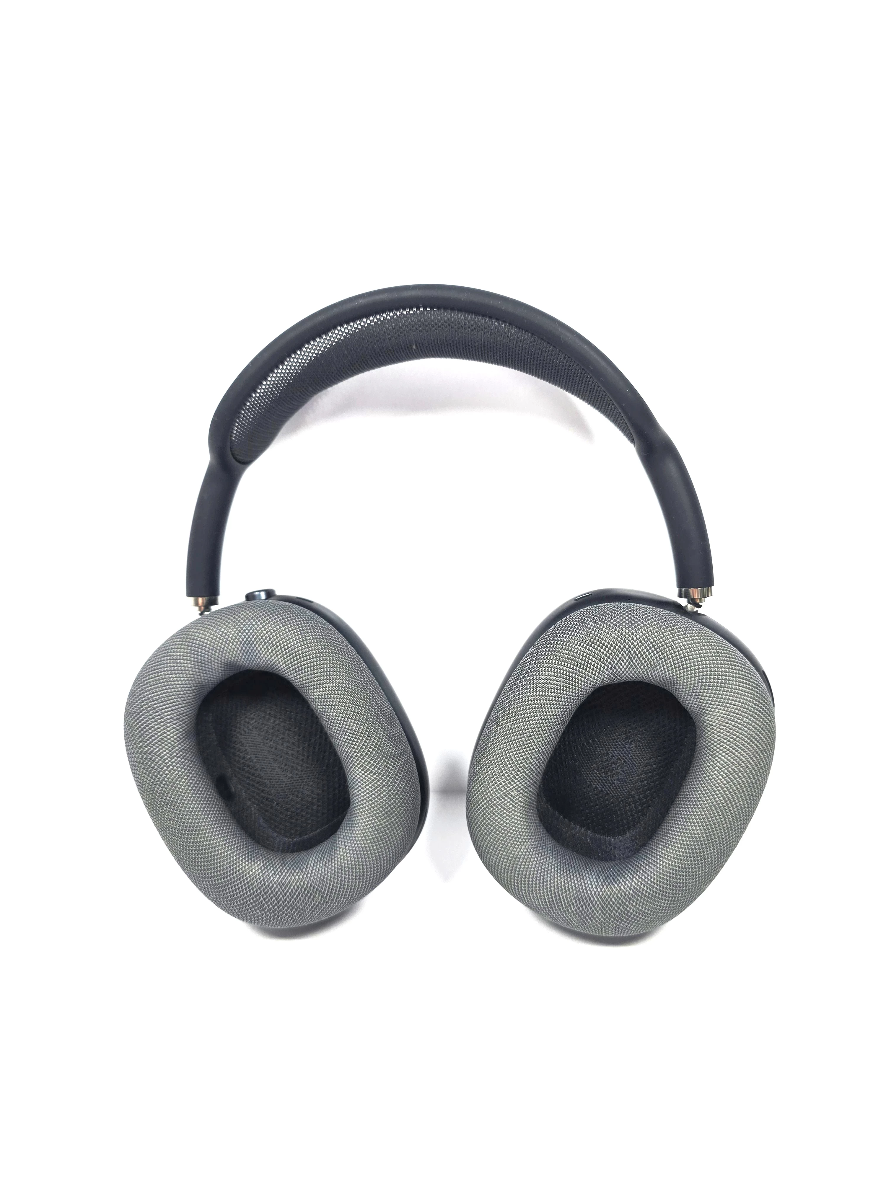 sluchawki-bezprzewodowe-nauszne-apple-airpods-max-kolor-dominujacy-129357-3