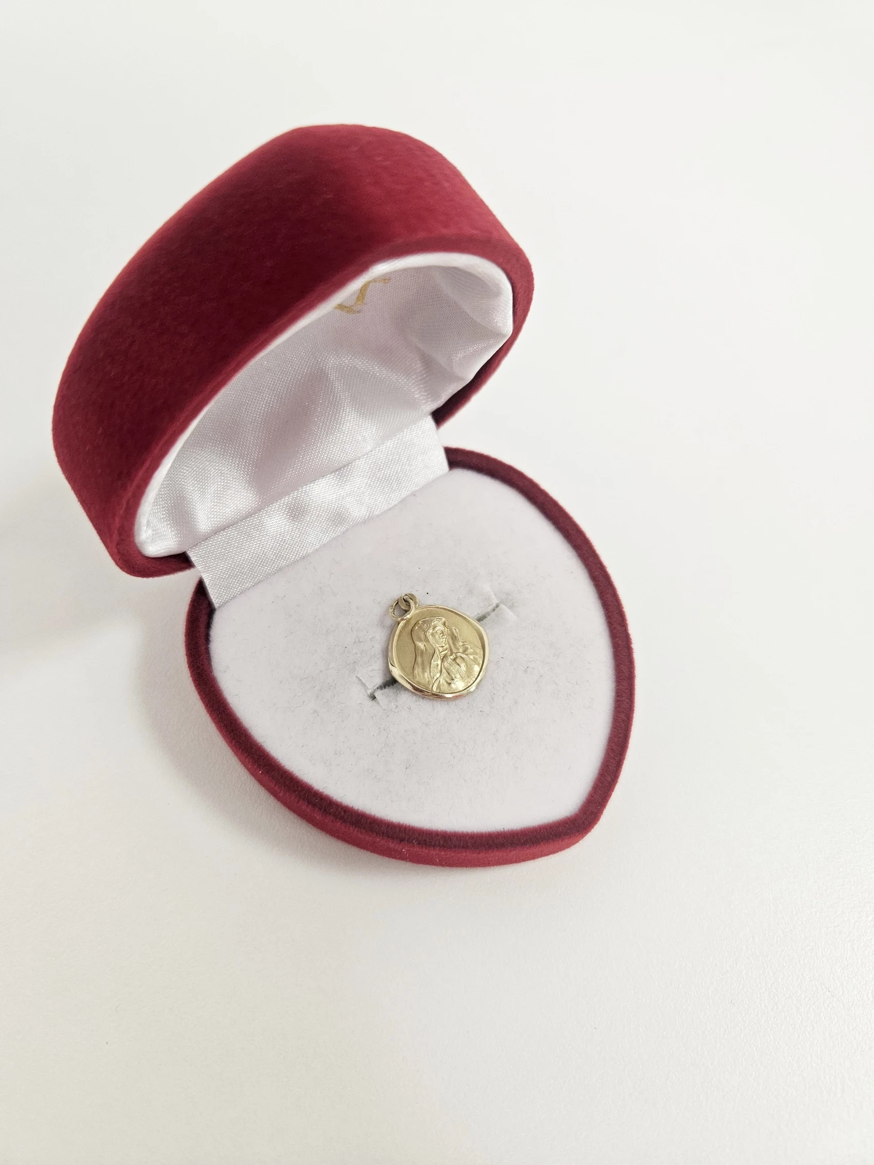 zlota-zawieszka-585150g-krupowki-75-zakopane