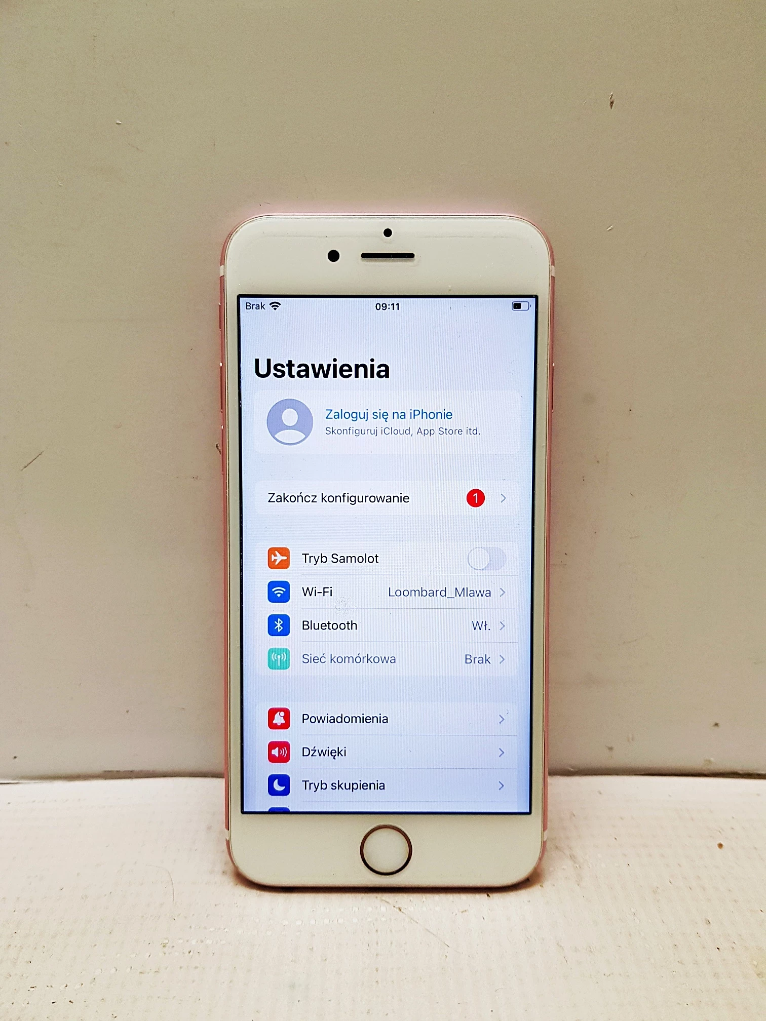 telefon-iphone-6s-32gb-etui-bat-100-ean-gtin-0190198061973