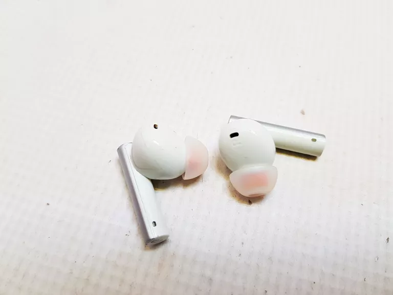 sluchawki-realme-buds-air6-stan-11323-2