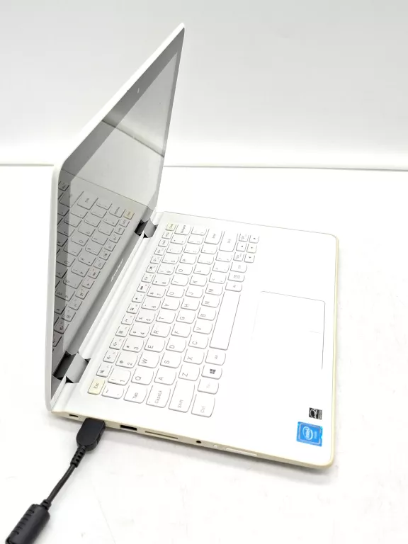 laptop-lenovo-yoga-300-11ibr-dotykowy-ekran-model-yoga-300-11ibr