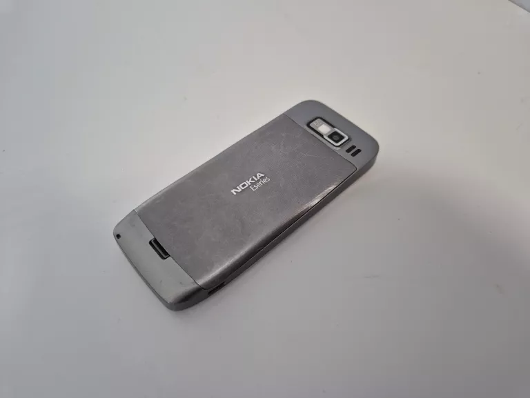 telefon-nokia-e52-klasyk-wbudowana-pamiec-202869-214229