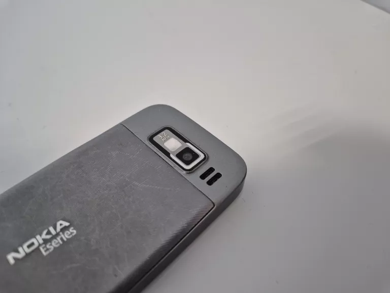 telefon-nokia-e52-klasyk-pamiec-ram-202865-214177