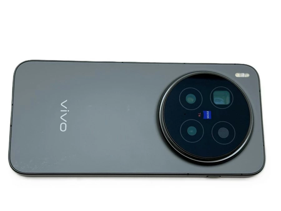 telefon-vivo-x300-pro-stan-11323-2