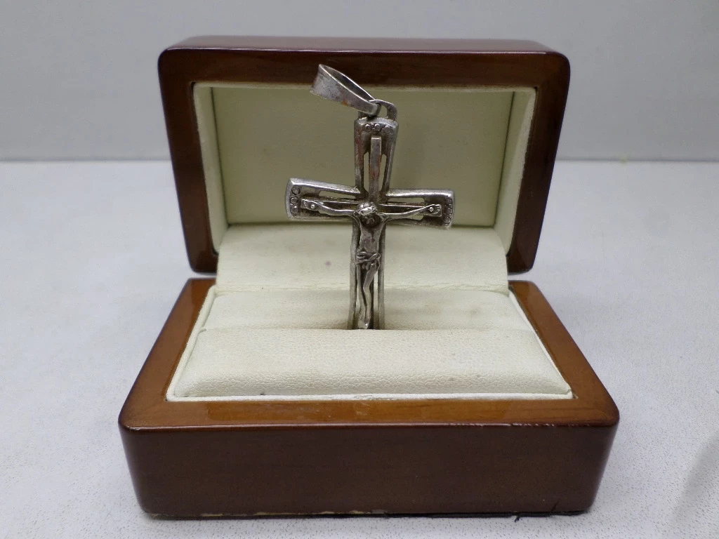 srebrna-zawieszka-krzyzyk-623925-plocka-12-sierpc