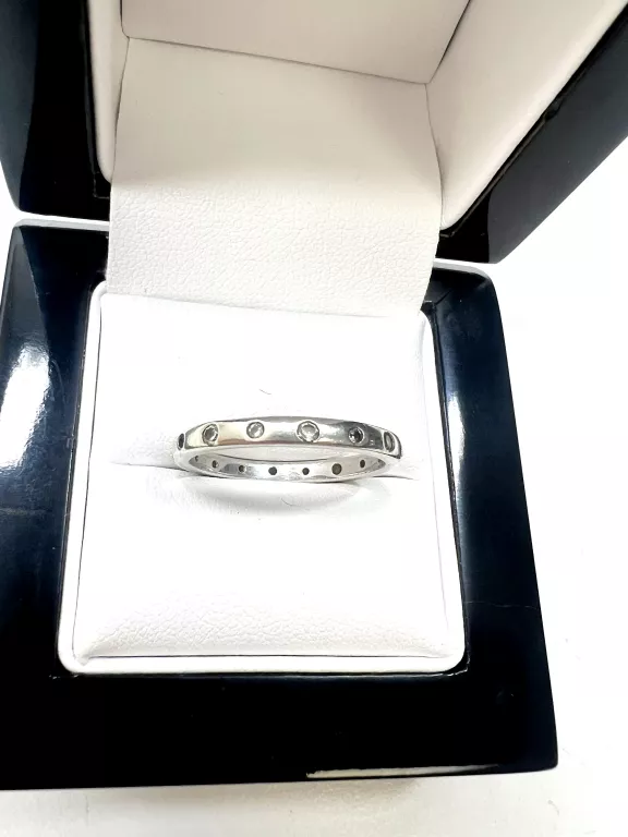 srebrny-pierscionek-obraczka-z-oczkami-r20-pr-925-stan-11323-2