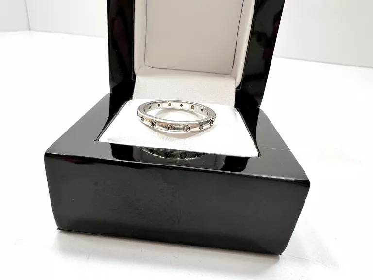 srebrny-pierscionek-obraczka-z-oczkami-r20-pr-925-rodzaj-2205-16