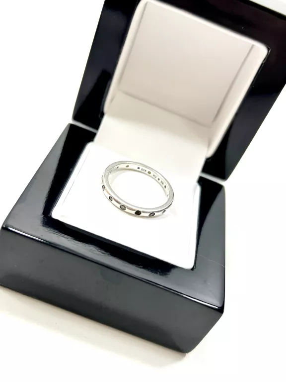 srebrny-pierscionek-obraczka-z-oczkami-r20-pr-925-rozmiarsrednica-wew-mm-372-20