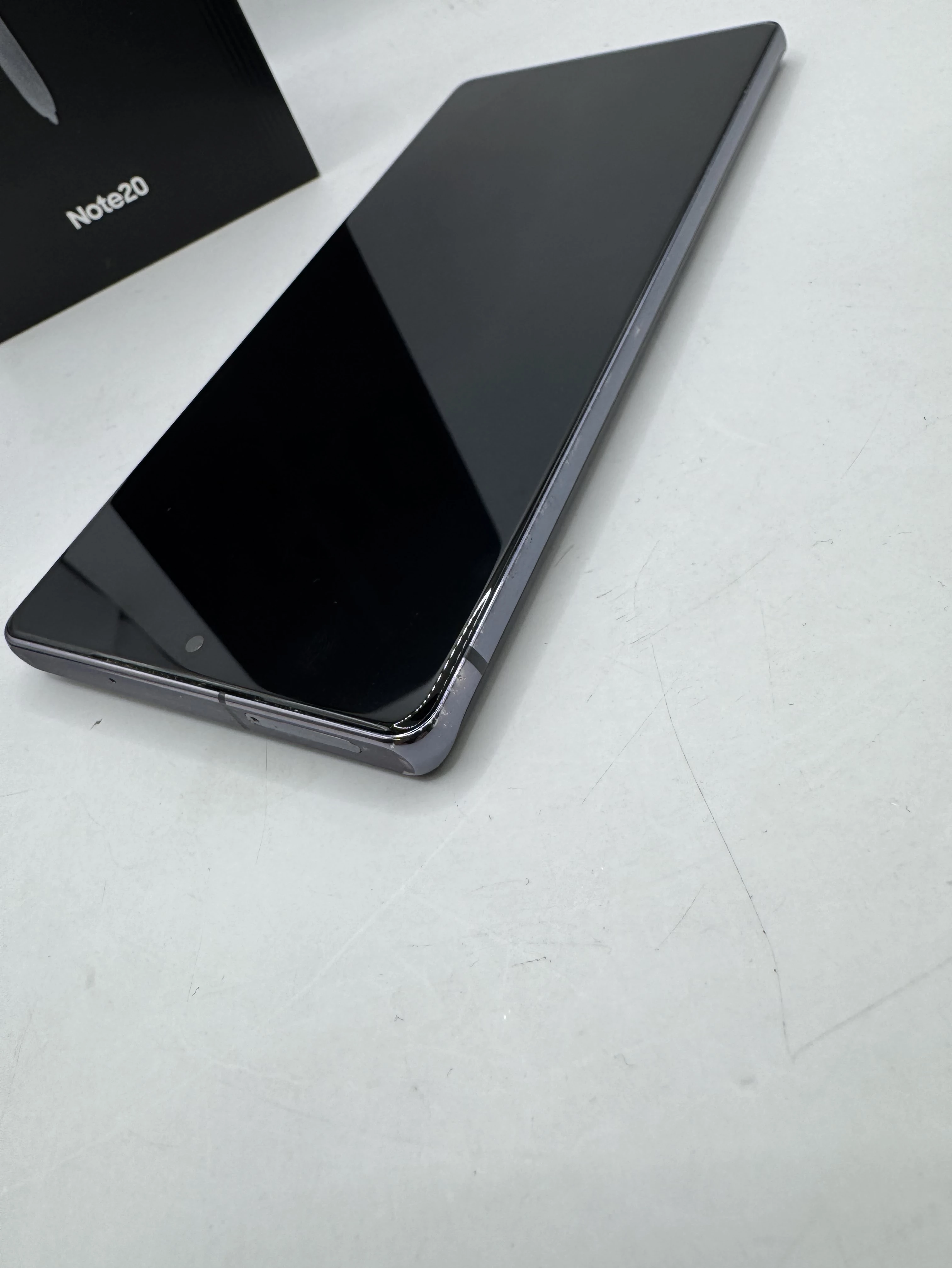 telefon-samsung-galaxy-note-20-8256-gb-pud-rysik-stan-11323-2