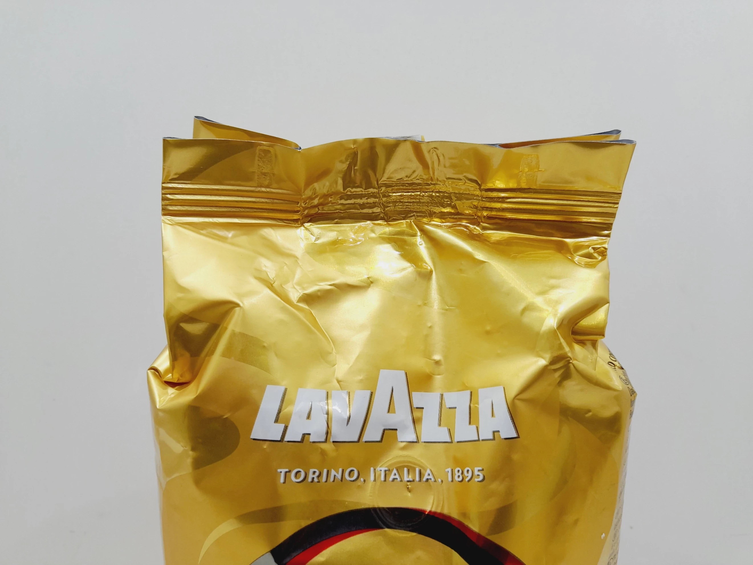 kawa-lavazza-oro-qualita-ziarnista-1kg-100-arabica-gatunek-kawy-128450-1