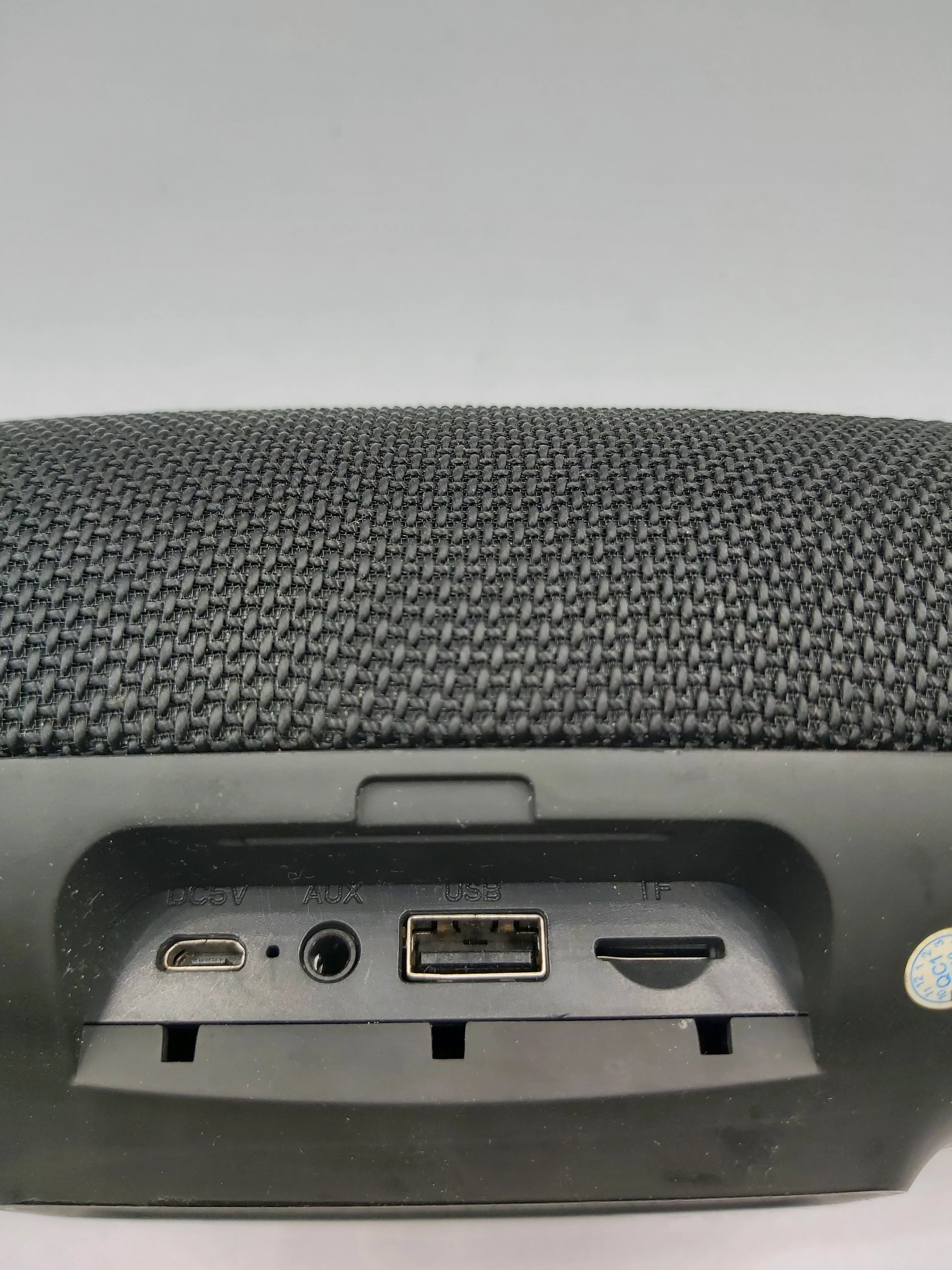 glosnik-jbl-charge-4-moc-3000