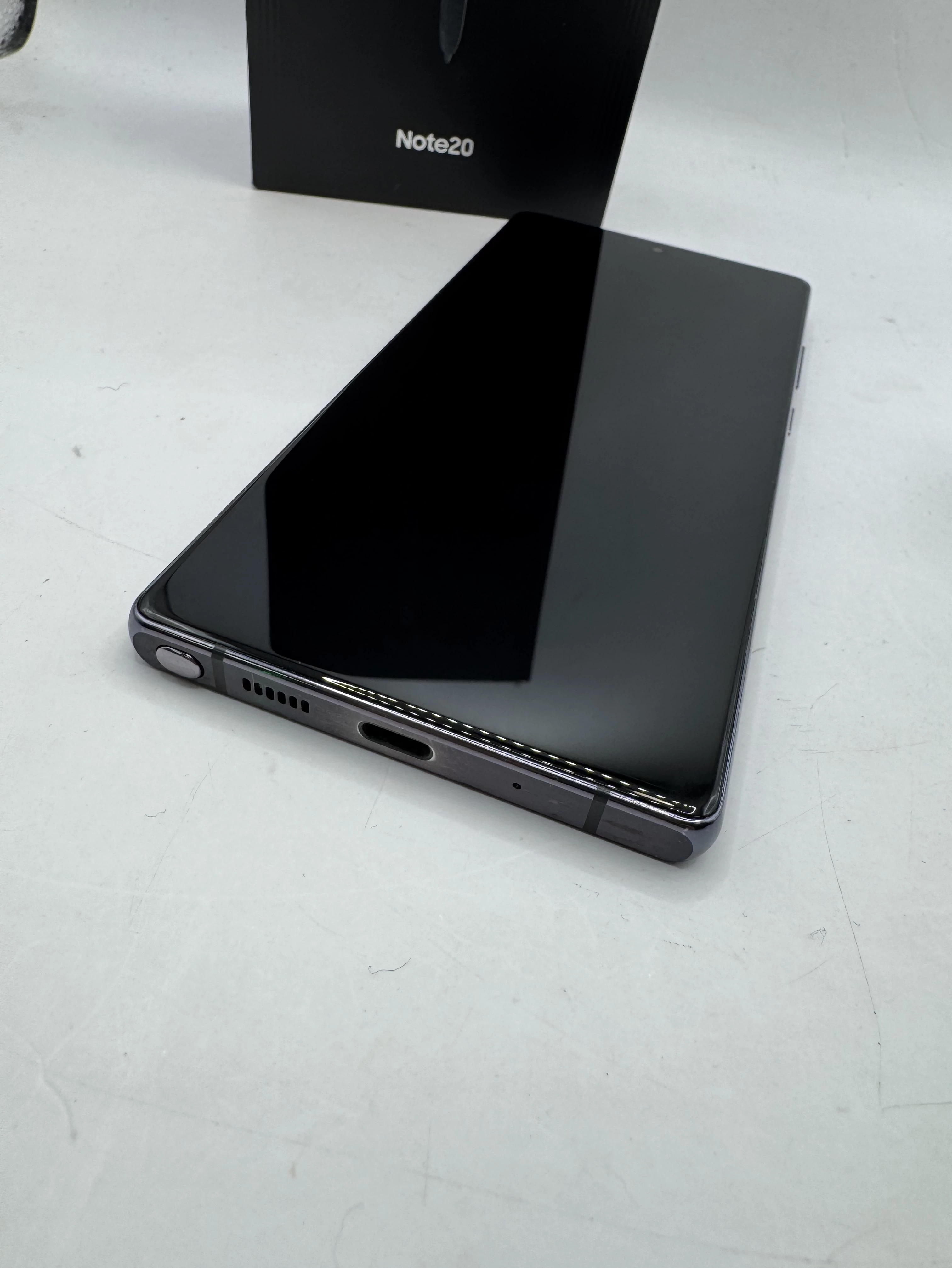 telefon-samsung-galaxy-note-20-8256-gb-pud-rysik-pojemnosc-akumulatora-4300