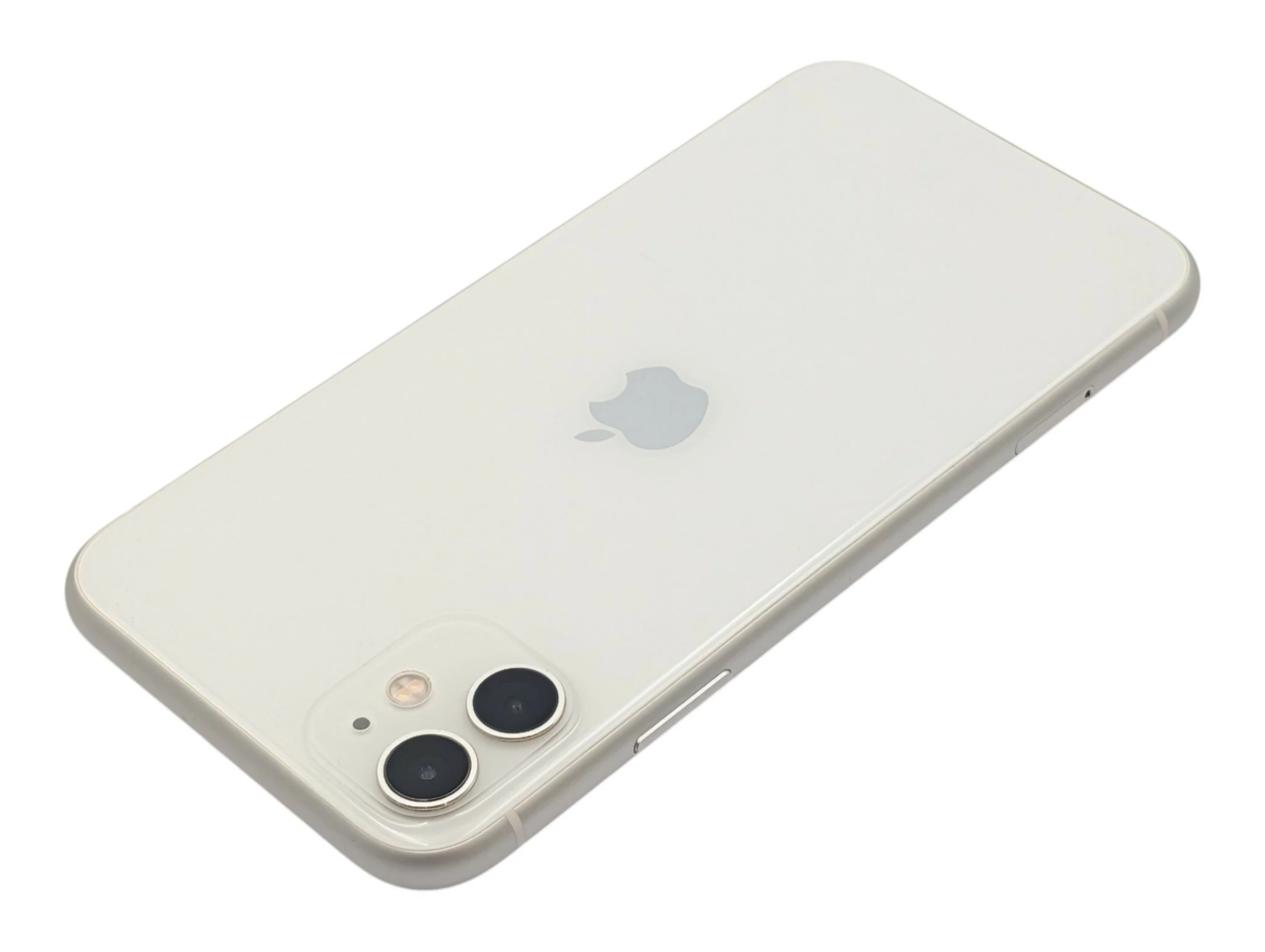 telefon-apple-iphone-11-64gb-61-bat-83-bialy-wolny-rynek-przekatna-ekranu-610