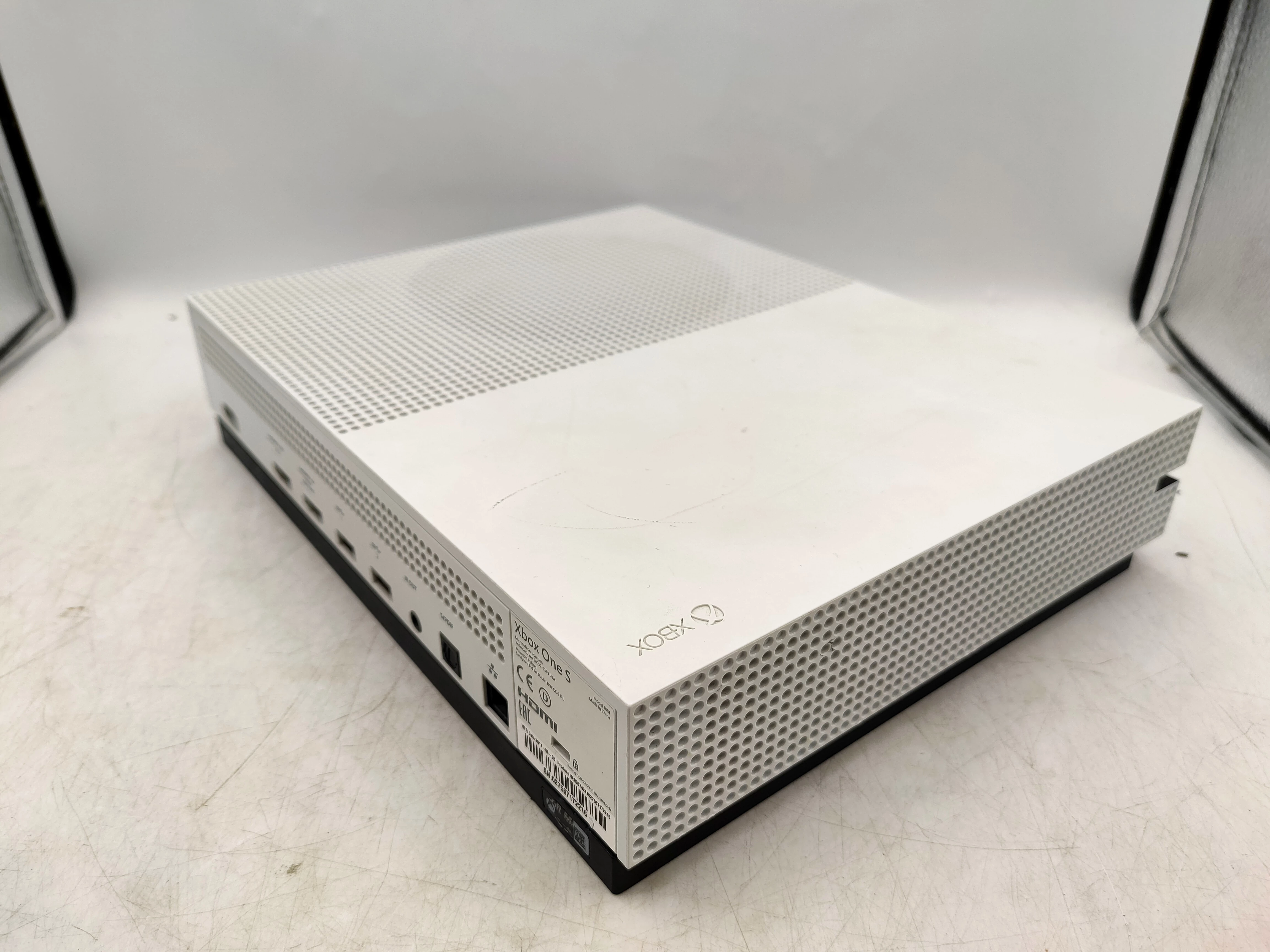 konsola-xbox-one-s-500gb-gry-w-zestawie-205998-225574