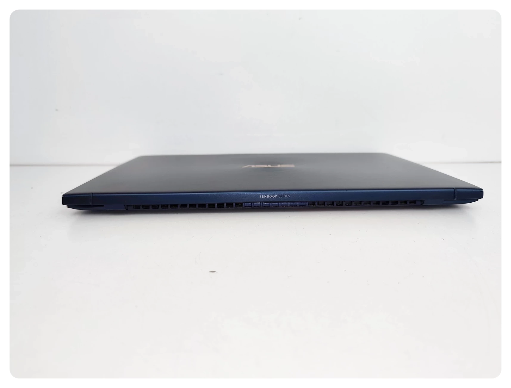 laptop-notebook-asus-zenbook-ux433fac-seria-procesora-4366-20