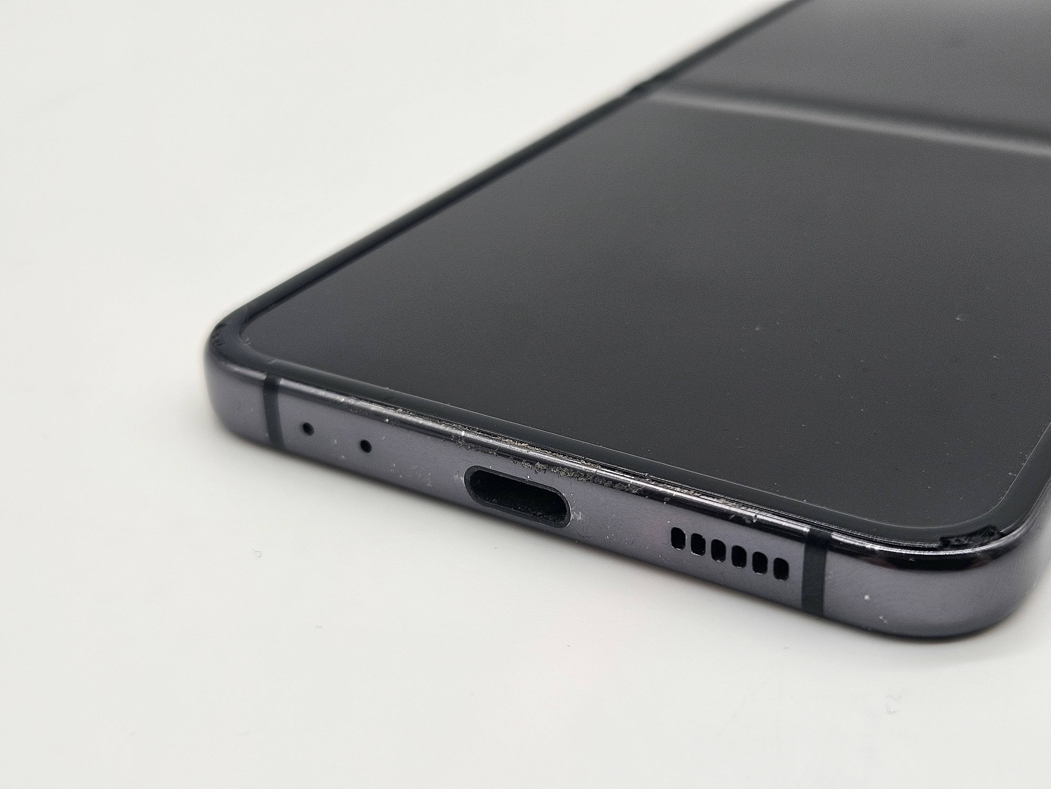 telefon-samsung-galaxy-z-flip4-512gb8gb-sm-f721b-kod-producenta-sm-f721bzapeue