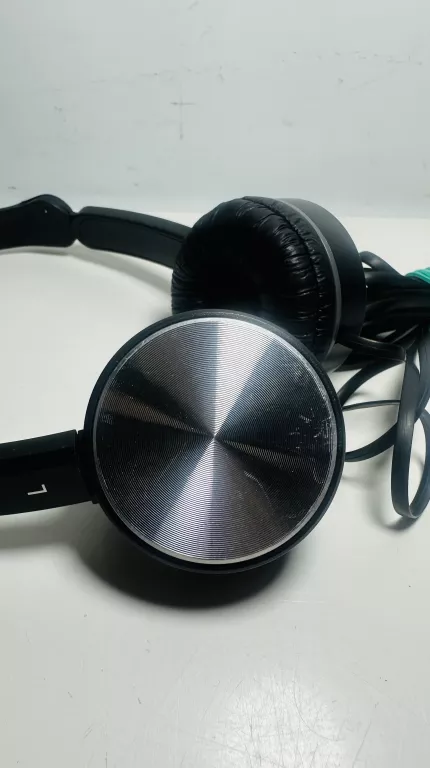 sluchawki-nauszne-grundig-skladane-kolor-dominujacy-129357-1186190