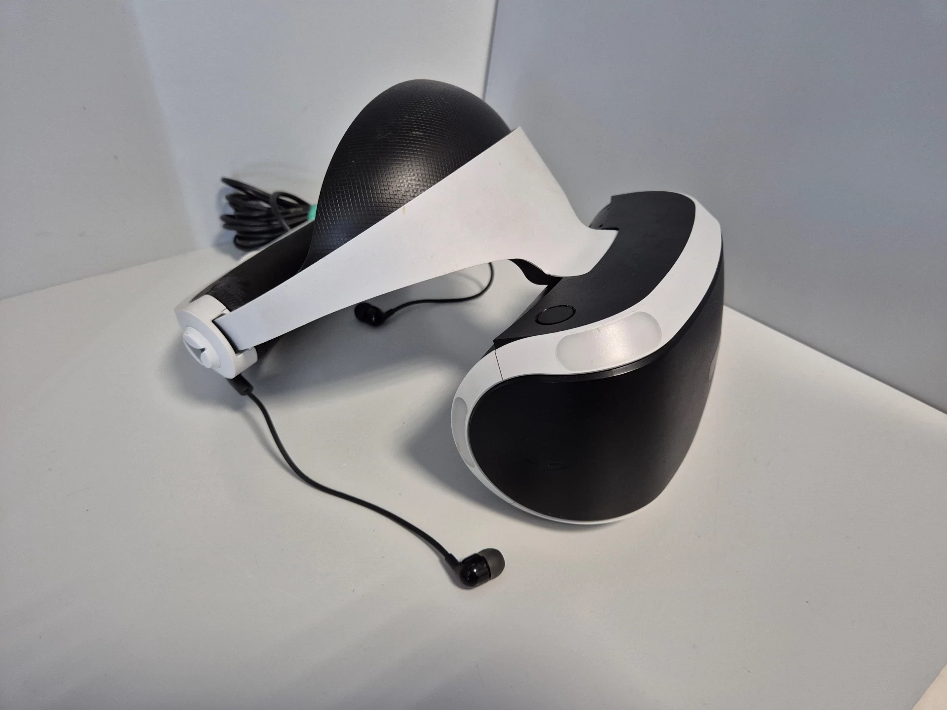 gogle-vr-headset-sony-playstation-4-z-procesorem-zawiera-baterie-250685-2006717