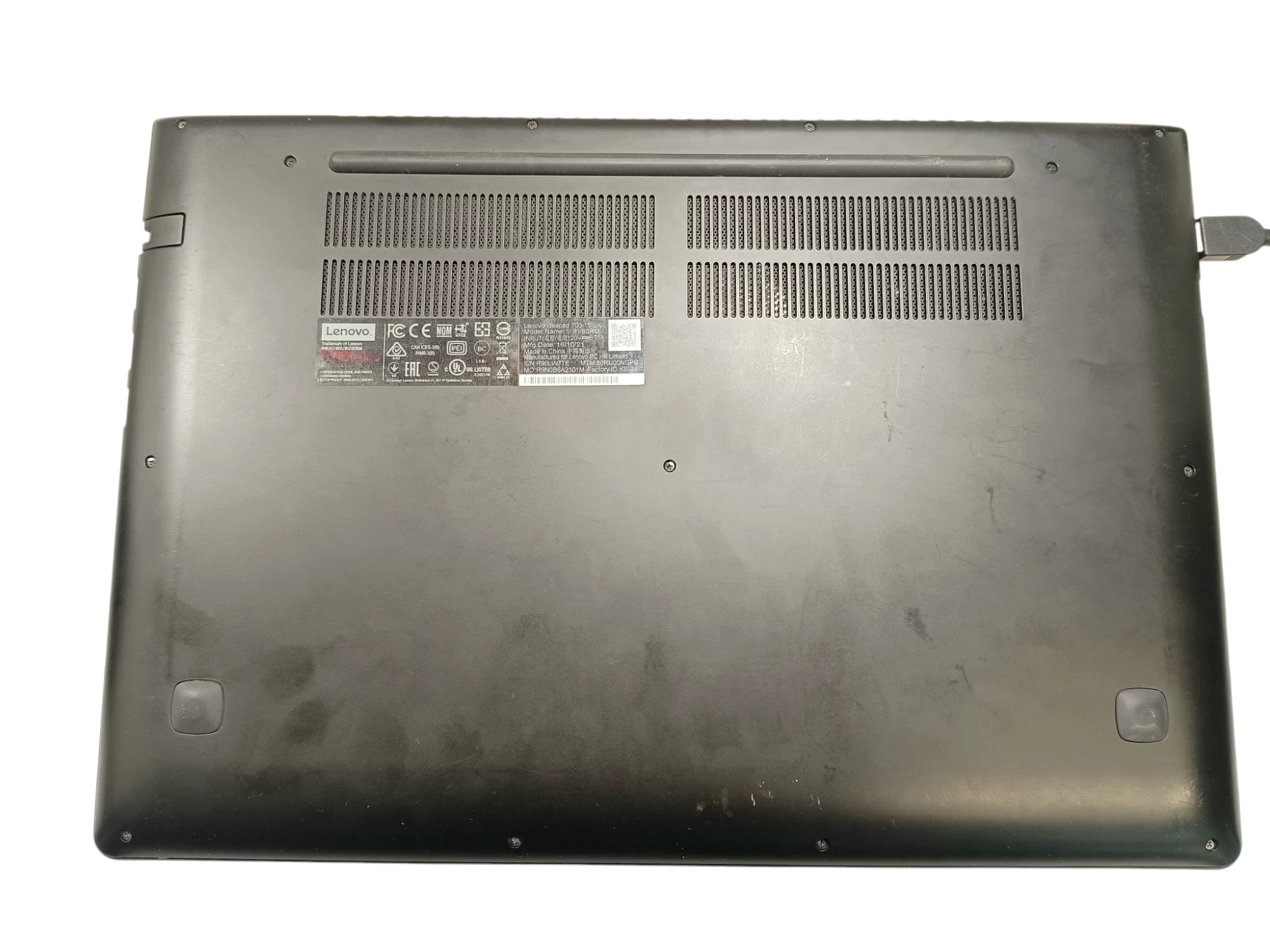 laptop-lenovo-ideapad-700-15isk-80ru-liczba-rdzeni-procesora-4329-3