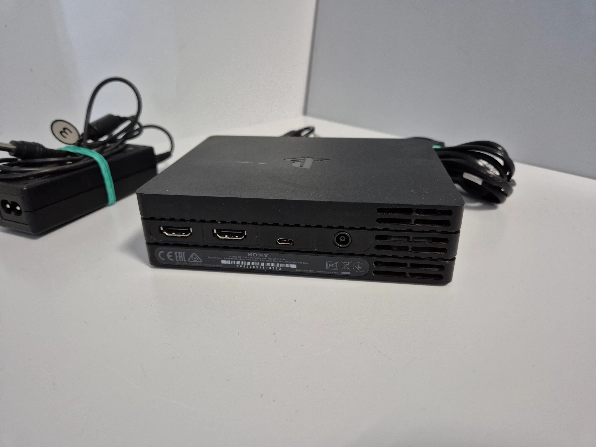 gogle-vr-headset-sony-playstation-4-z-procesorem-producent-248914-2018526