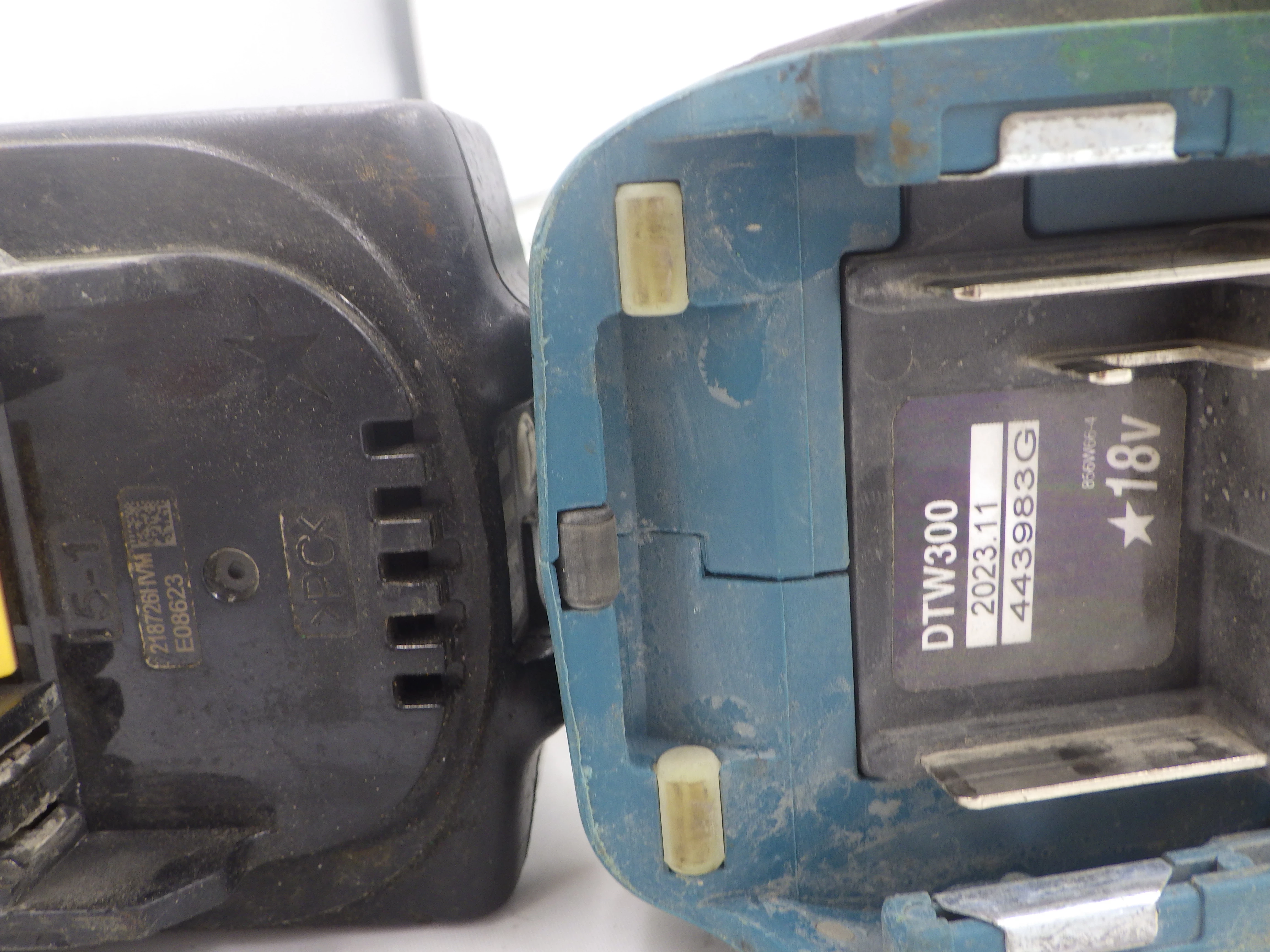 klucz-udarowy-makita-dtw300-akumulator-ladowarka-pojemnosc-akumulatora-500