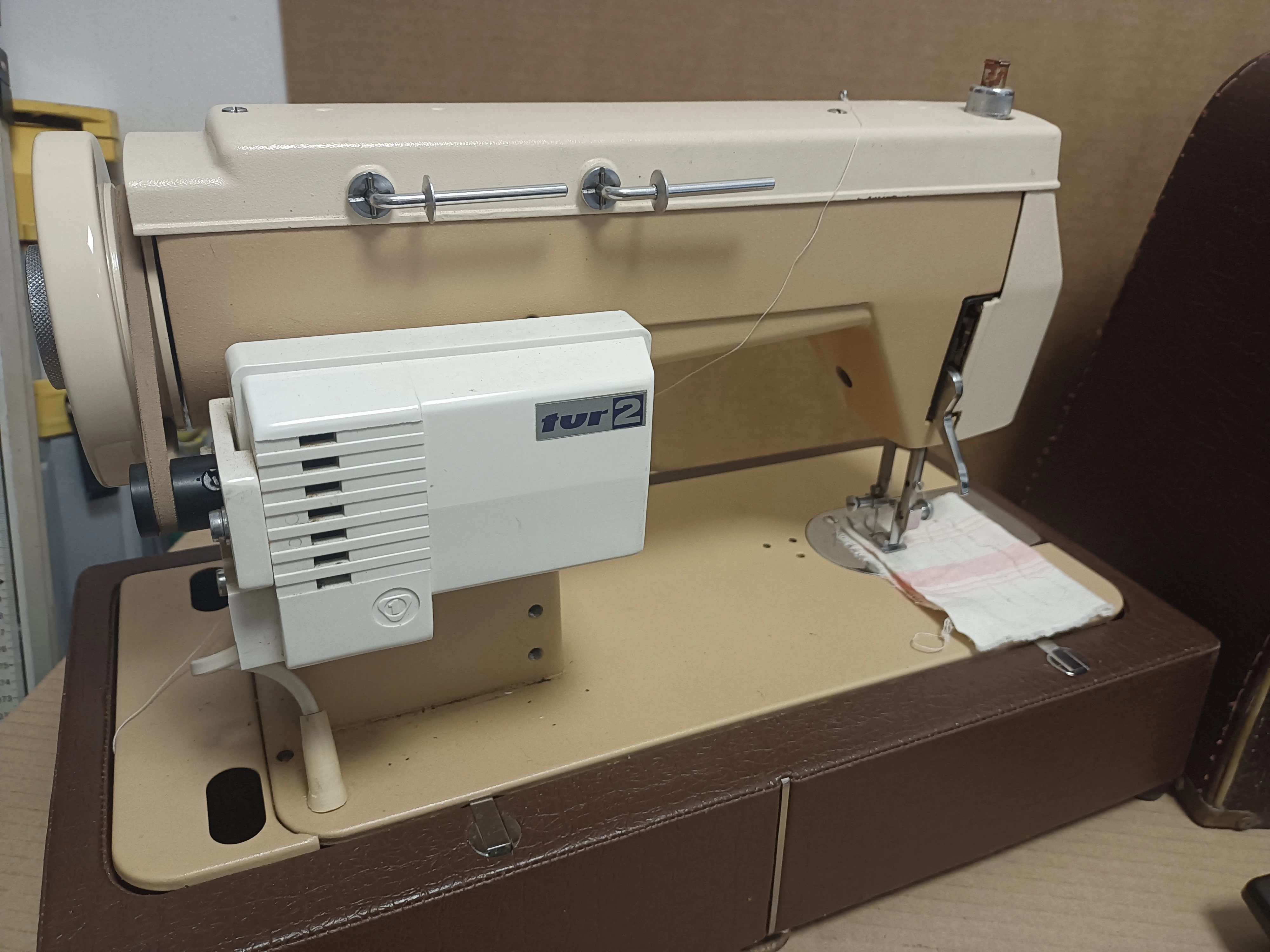 maszyna-do-szycia-lucznik-teligi-30b-krakow