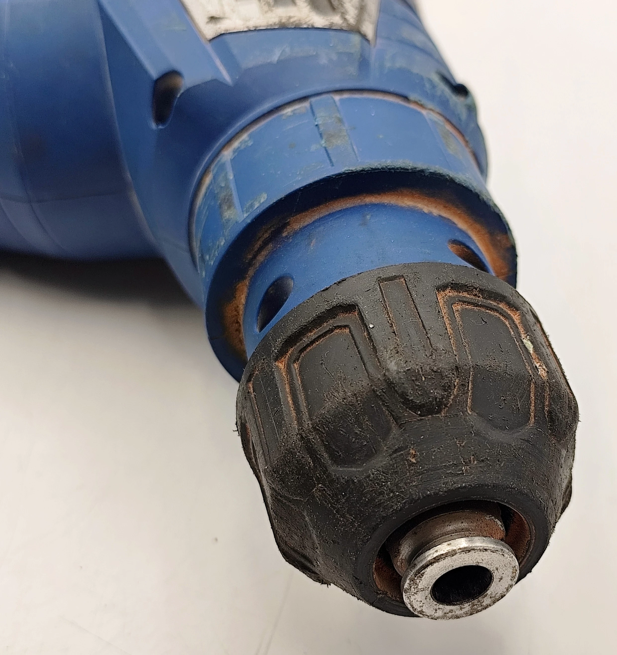 mlotowiertarka-dedra-sds-plus-ded7836-typ-uchwytu-128474-1