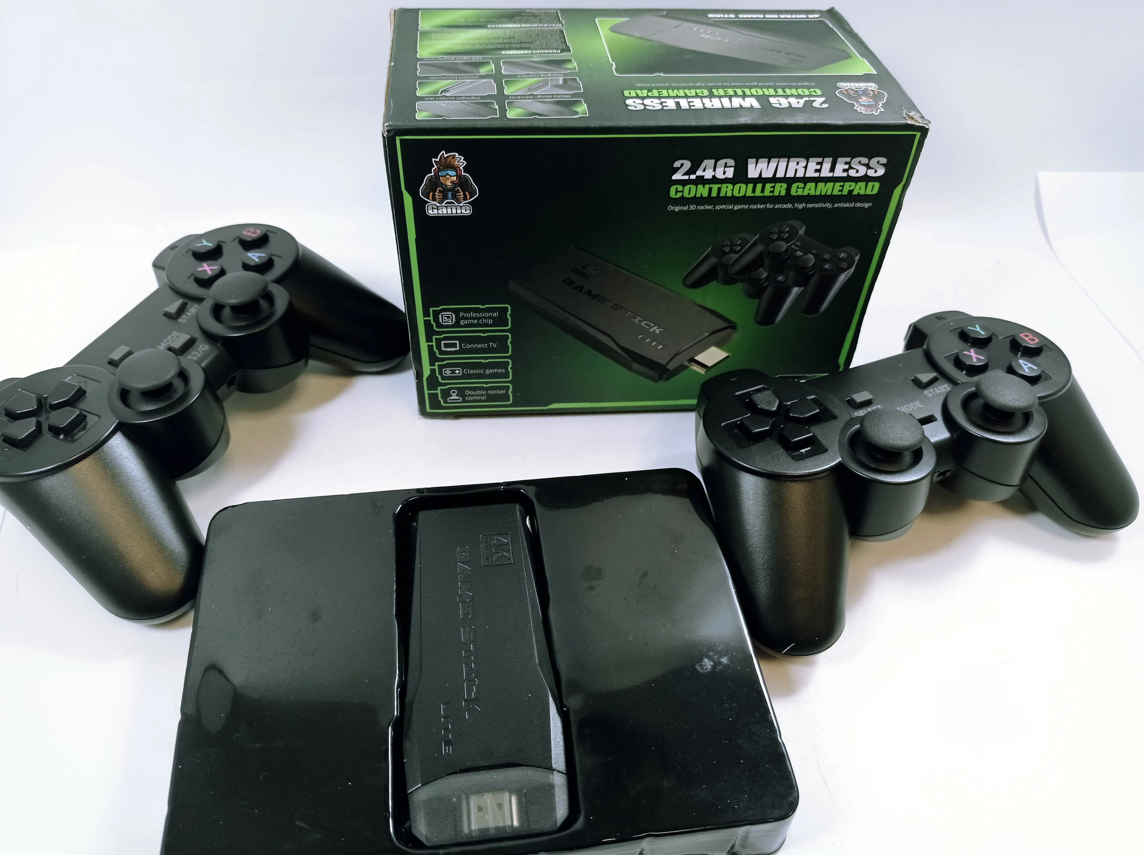 konsola-retro-20-000-gier-tv-gra-telewizyjna-hdmi-2-pady-bezprzewodowe-ean-gtin-5905108472078